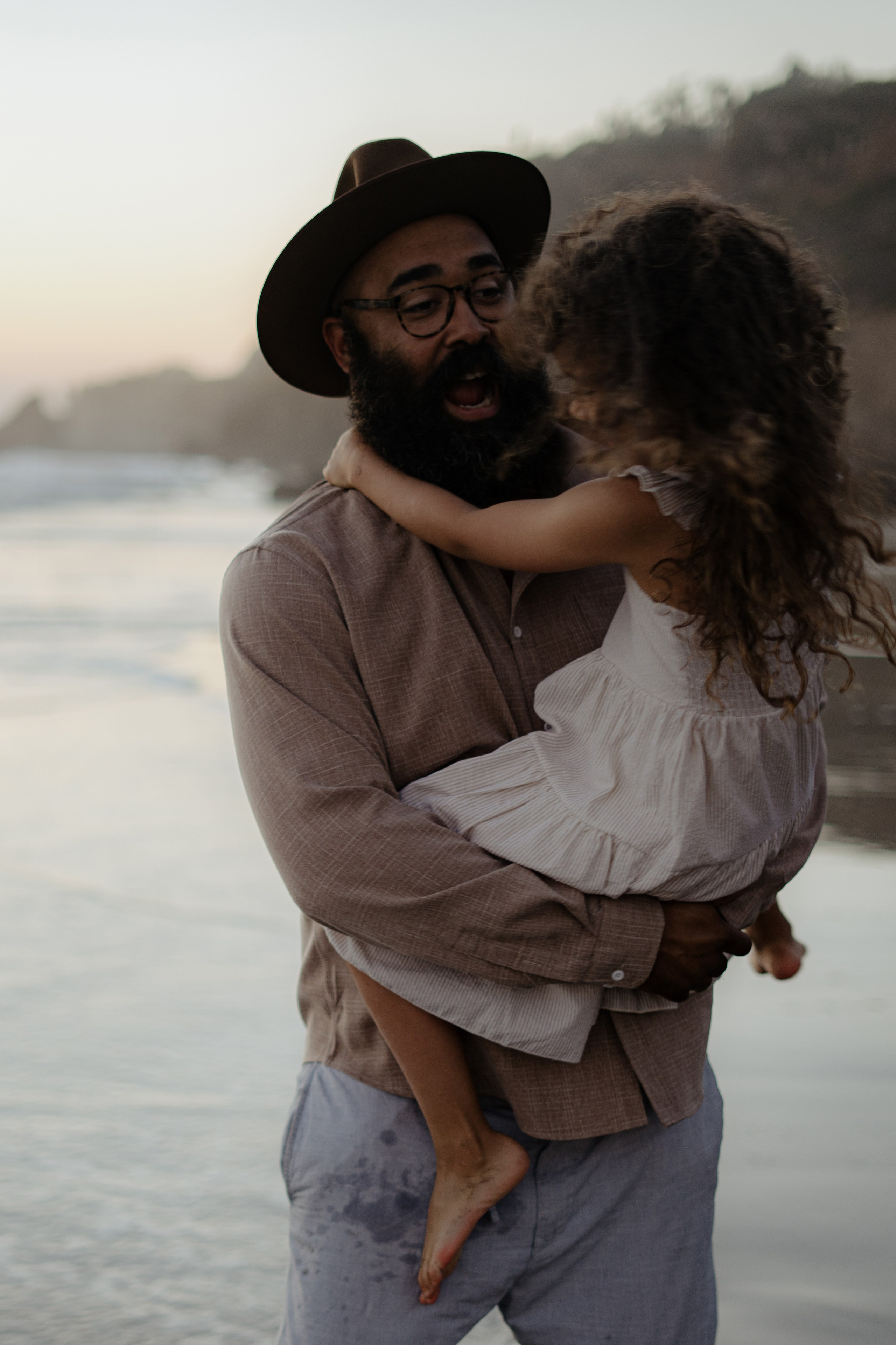 Family photoshoot. Orange County Wedding Photographer & Videographer | Candid & Timeless Wedding Photo + Video | Italiantsev