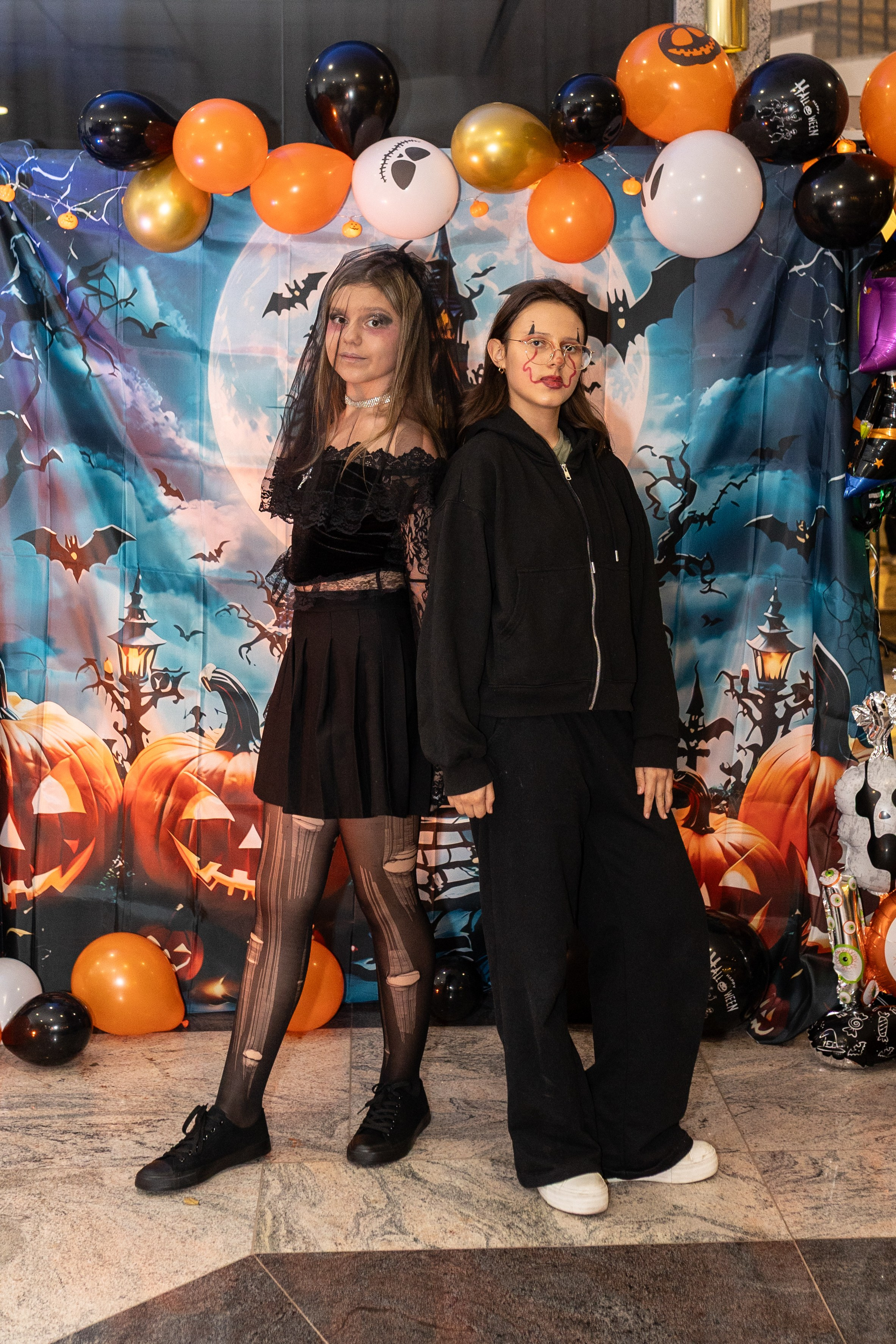 Leo dance studio Helloween 2025. Семейный и детский фотограф в Варшаве Мила Бобровская