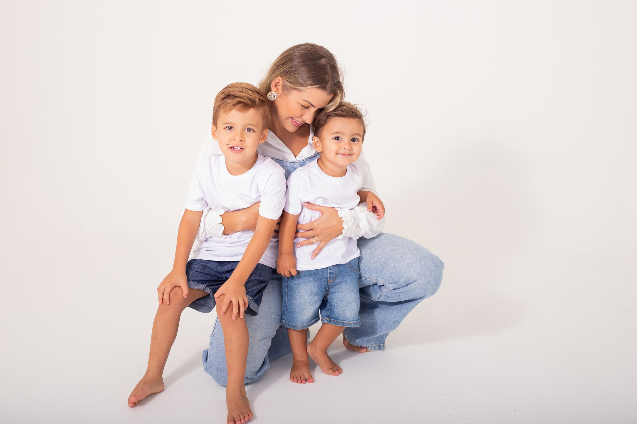 Estúdio Fotográfico em Holambra | Ensaios Gestante, Família e Retratos Profissionais. Joyce Maria Fotografia | Fotógrafa em Holambra