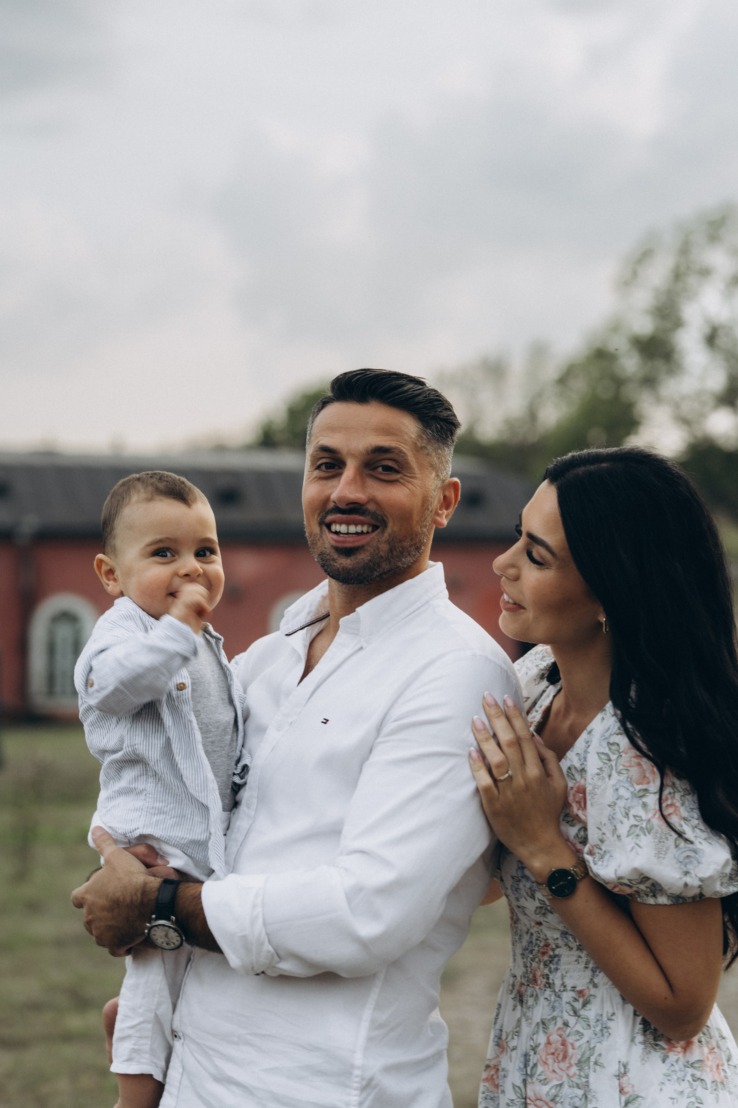 Summer. Wedding and potrait photographer in Helsinki Vickan O