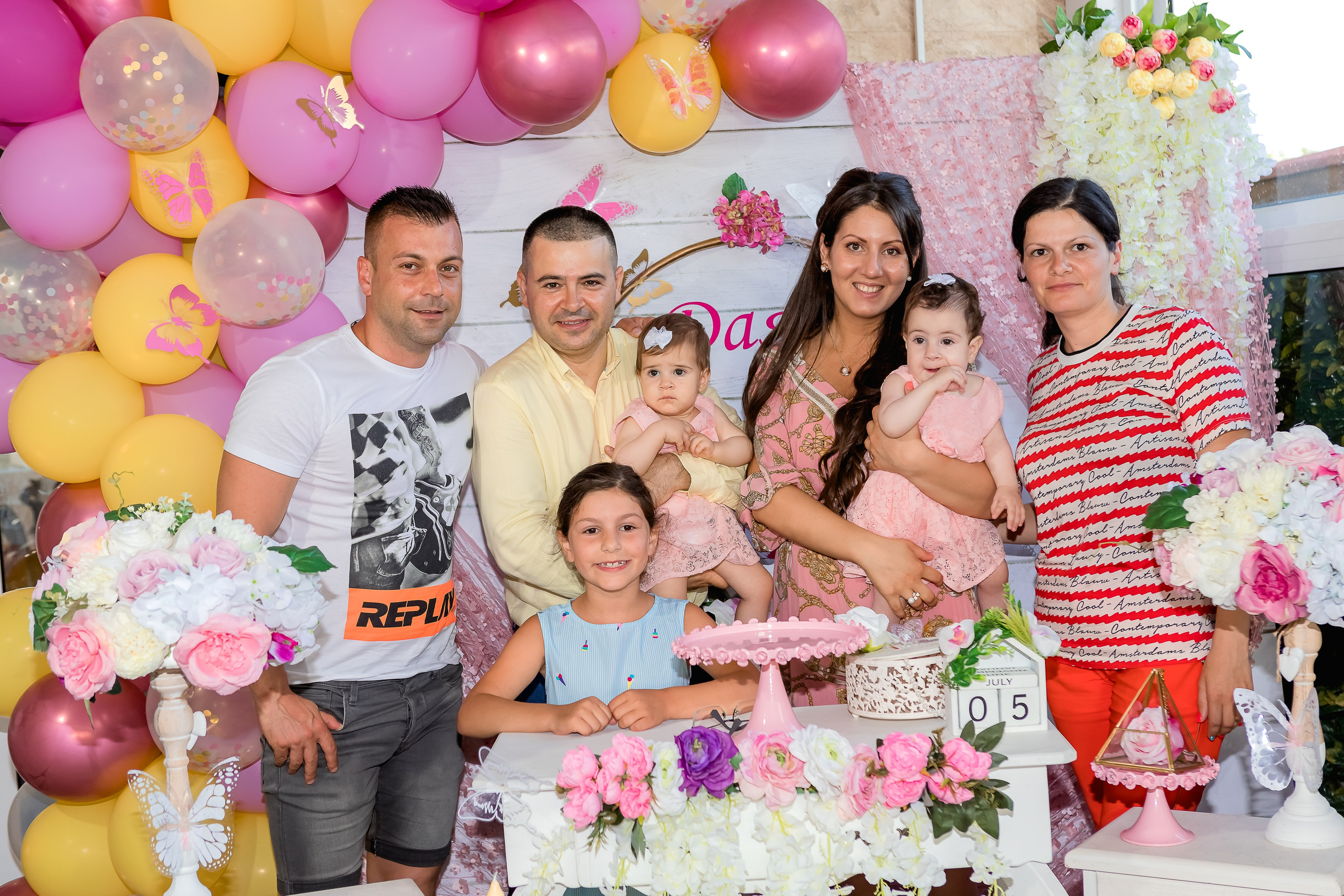 Чрстит Първи Рожден Ден. Фотограф Ирина Йотова