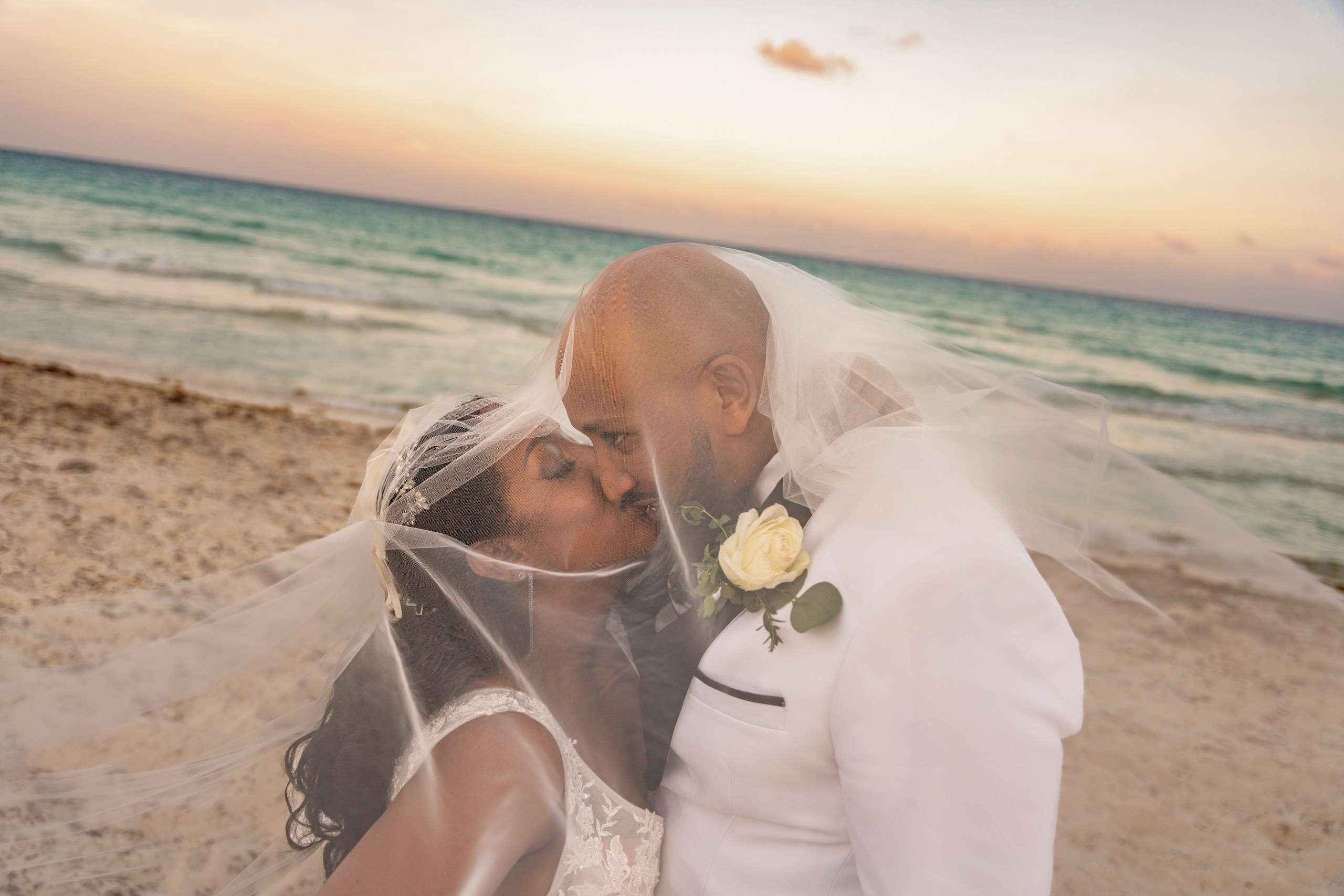 WeddingPhotos. Wedding photos and videos. Cancun, Tulum, Playa del Carmen, Los Cabos