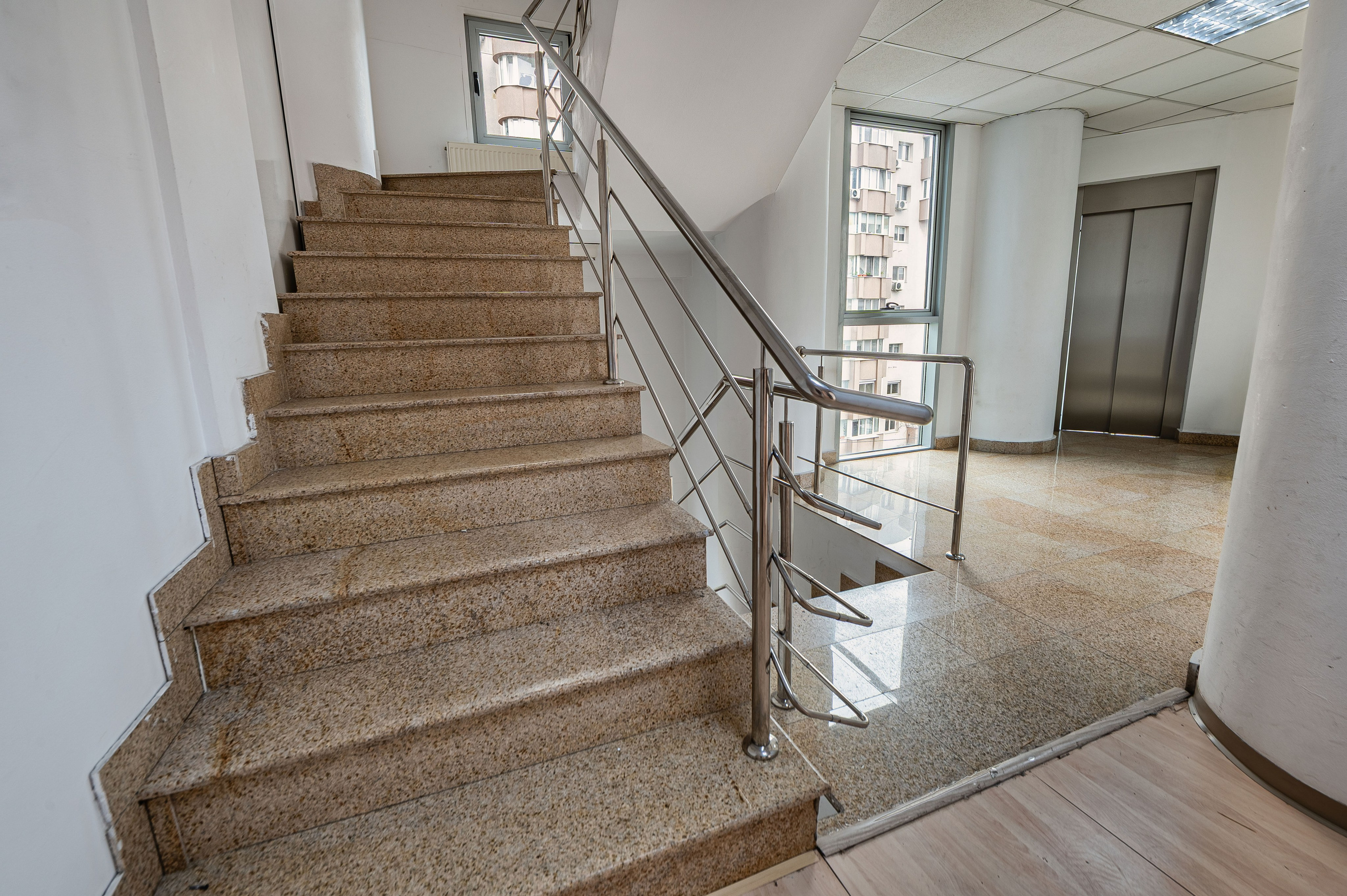 Clădire Birouri. Andrei Samuel – Fotograf București | Evenimente, Studio, Imobiliare, Produs