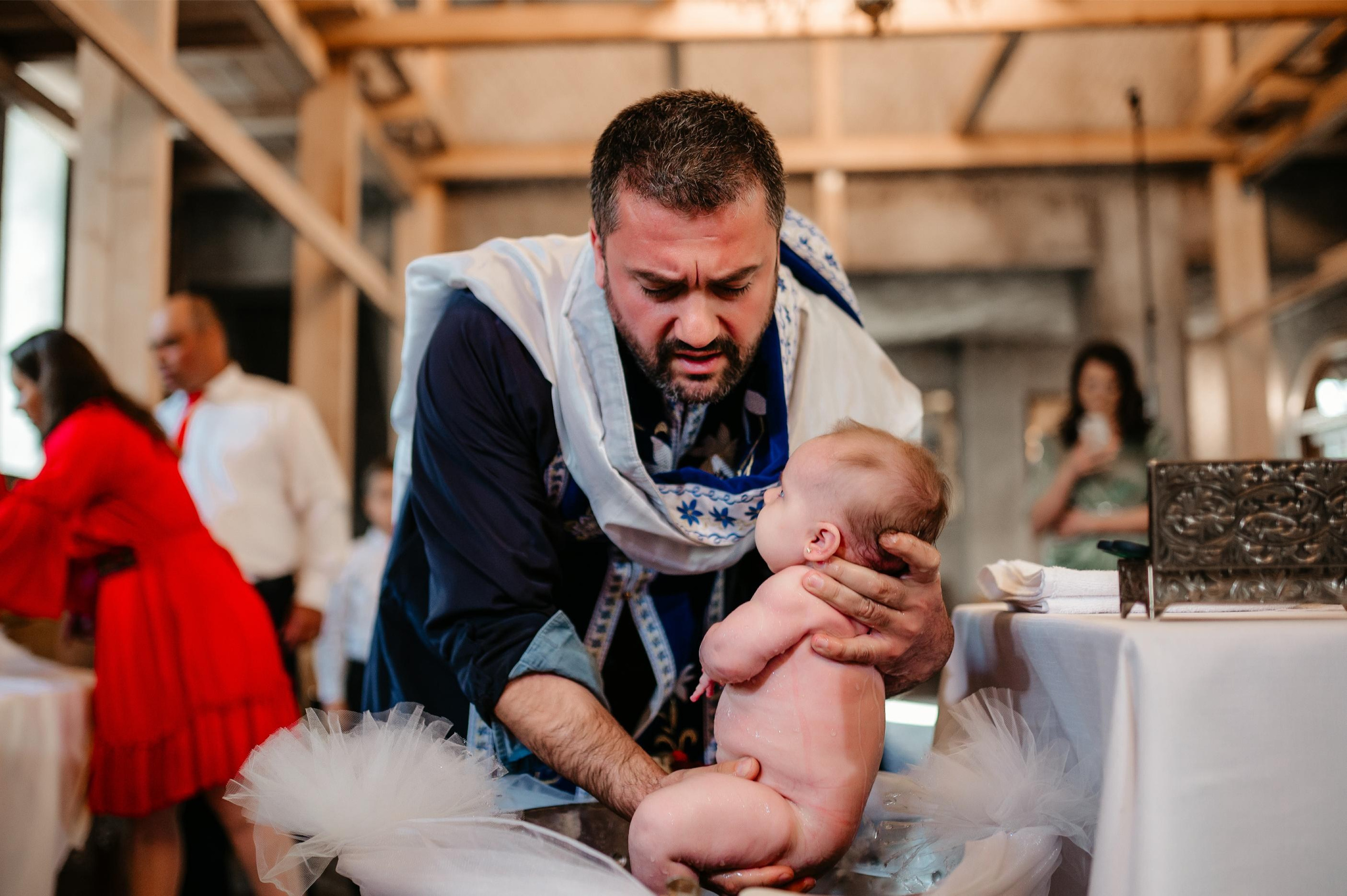 Teodora-Ioana. Fotograf si Videograf | Nuntă-Botez