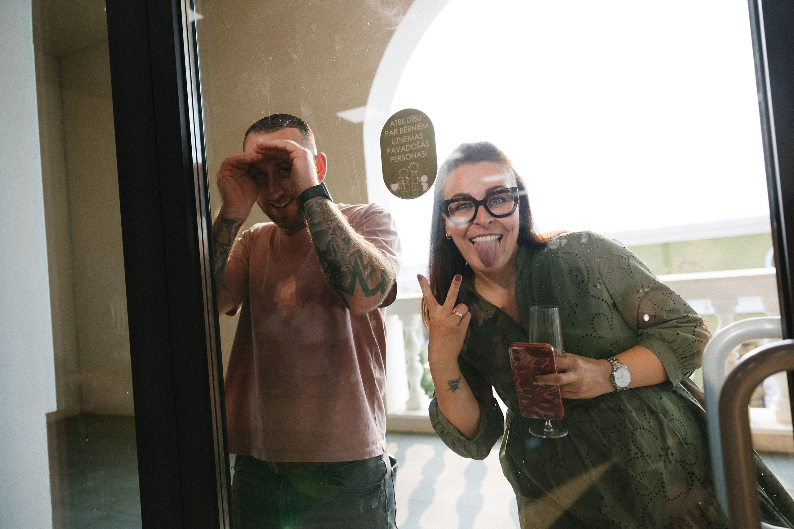 Фотосъёмка детского дня рождения 6 лет — Беззубик, Единорог и волшебная комната с Лабубу. Евгений Тимофеев | Свадебный и контент-фотограф и видеограф в Риге