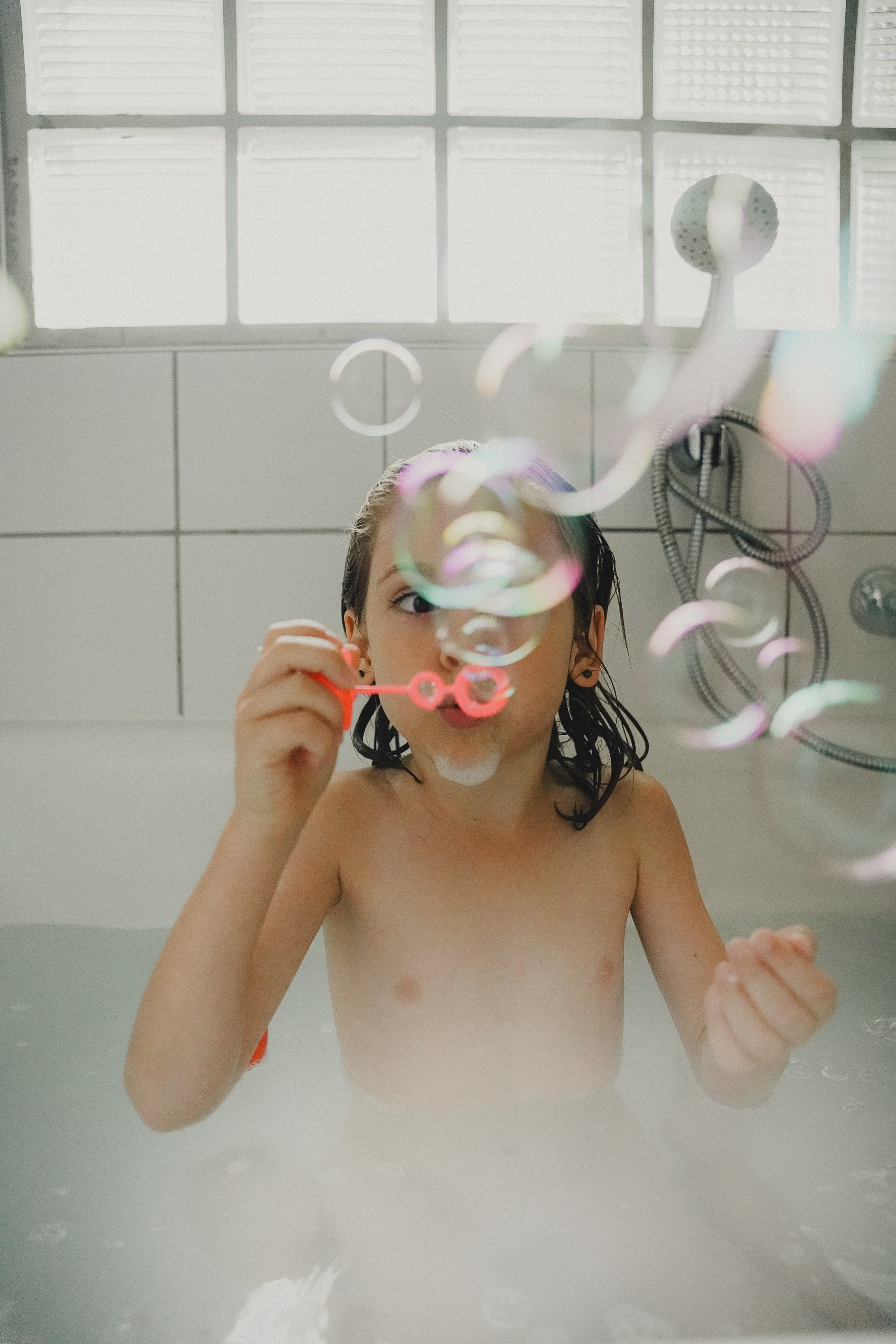 RITRATTO | LIFESTYLE | REPORTAGE. Svitlana Miahka fotografa a Genova