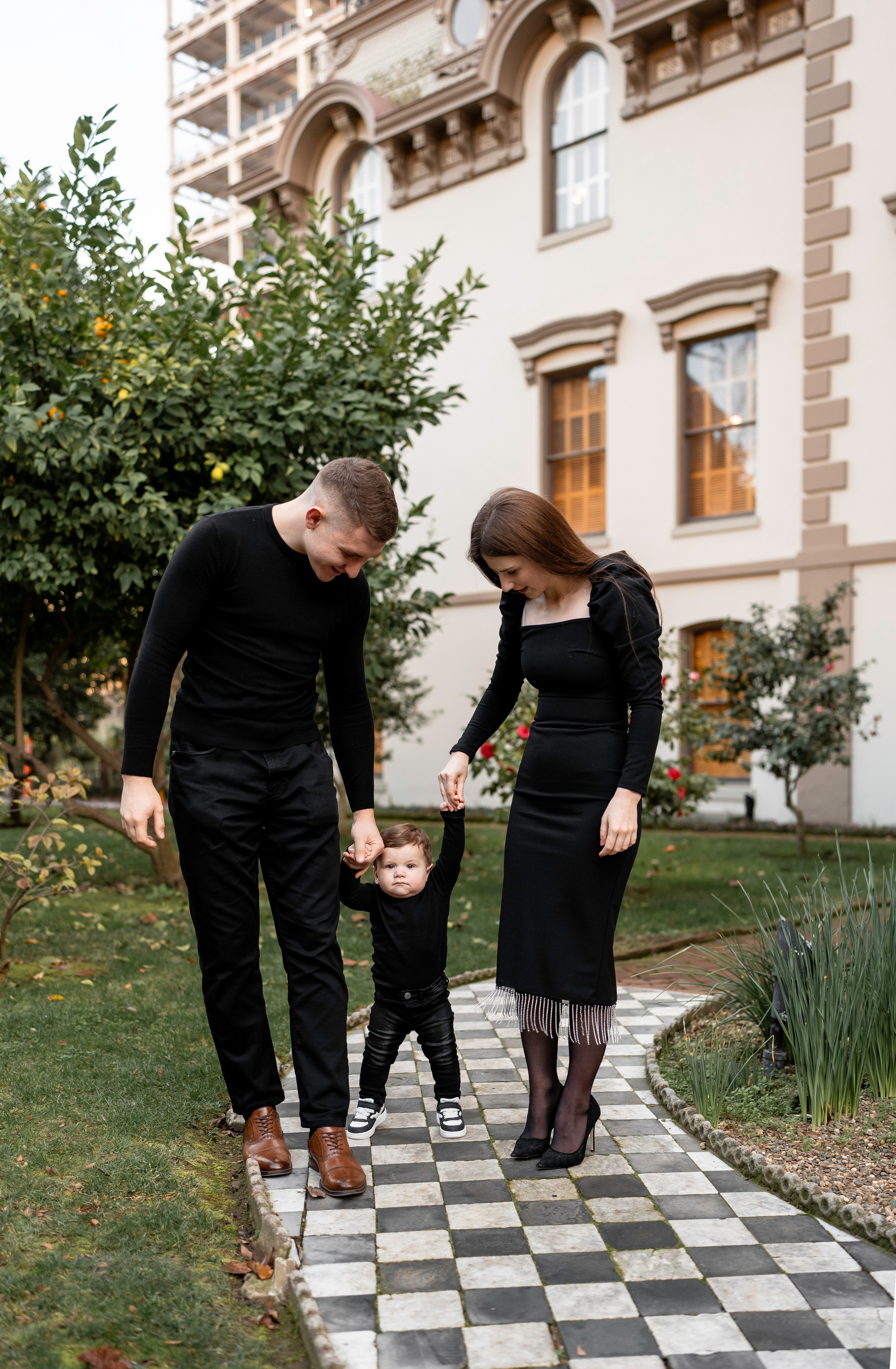 Artem, Nadia & Elisha. Family photographer in Sacramento | Sofia Pavenko
