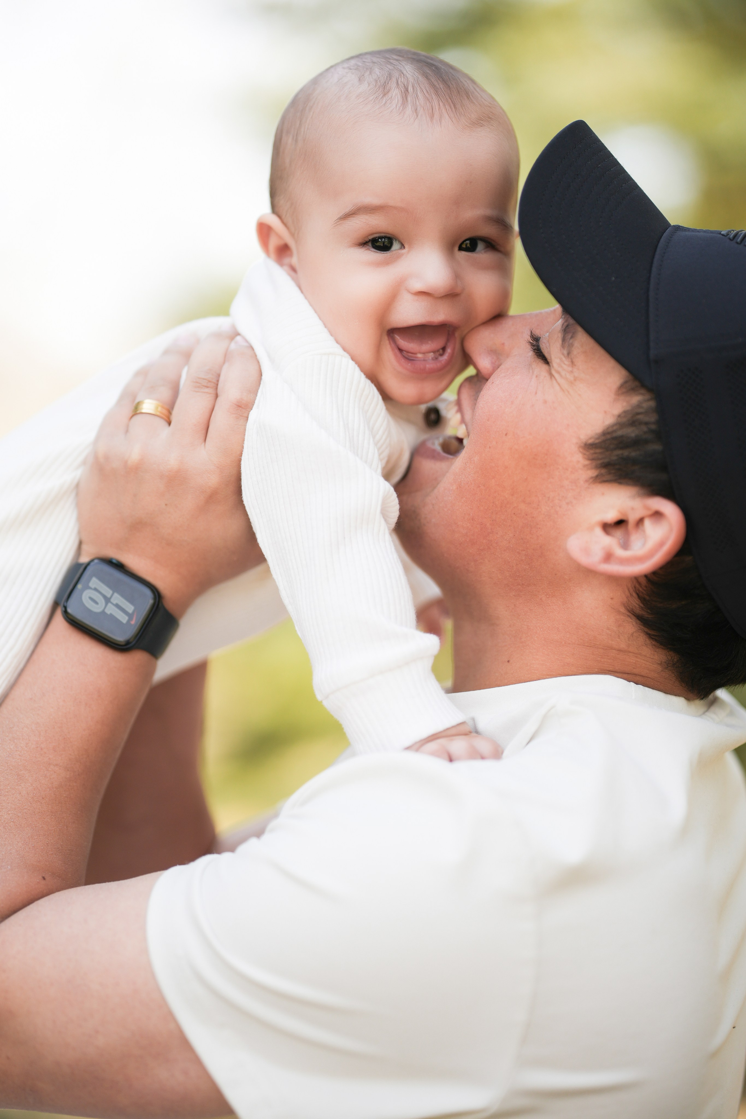 Mother Photo Day. Pashynska Photography | Calgary Wedding & Family Photographer