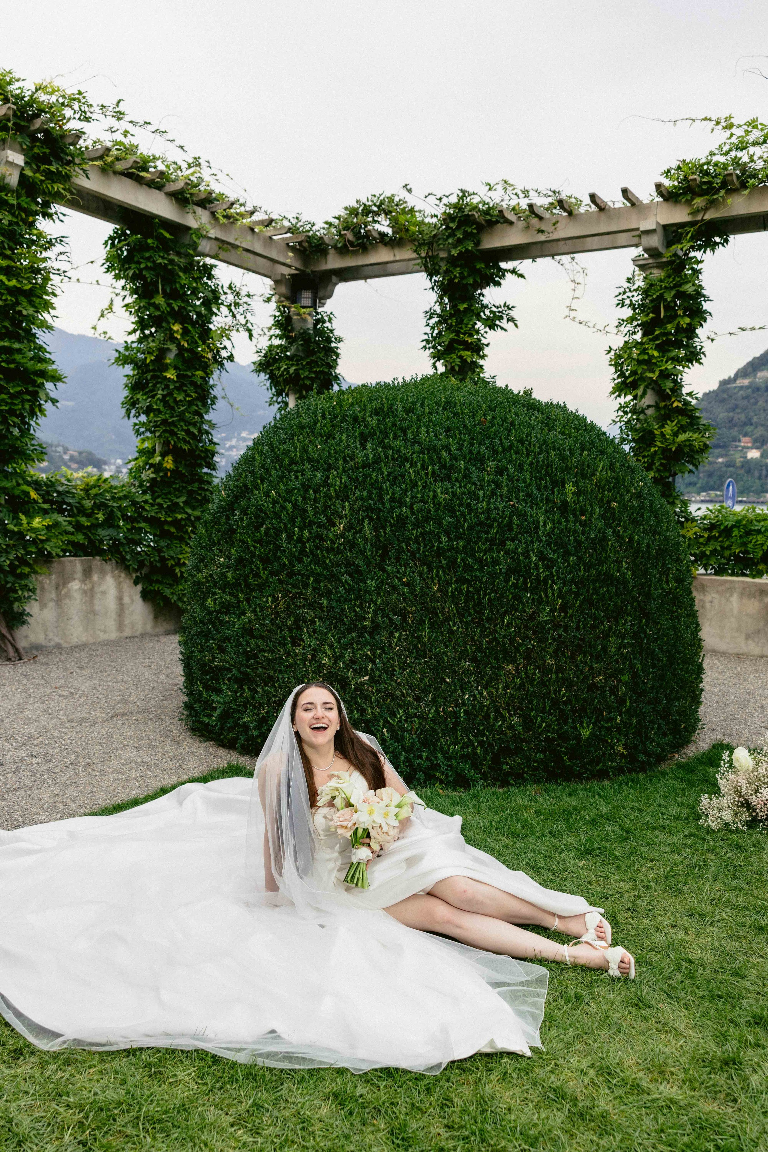 Lake Como Wedding — Villa Carminati Resta. Hochzeitsfotograf Deutschland & Destination Weddings | Moderne Hochzeitsfotografie