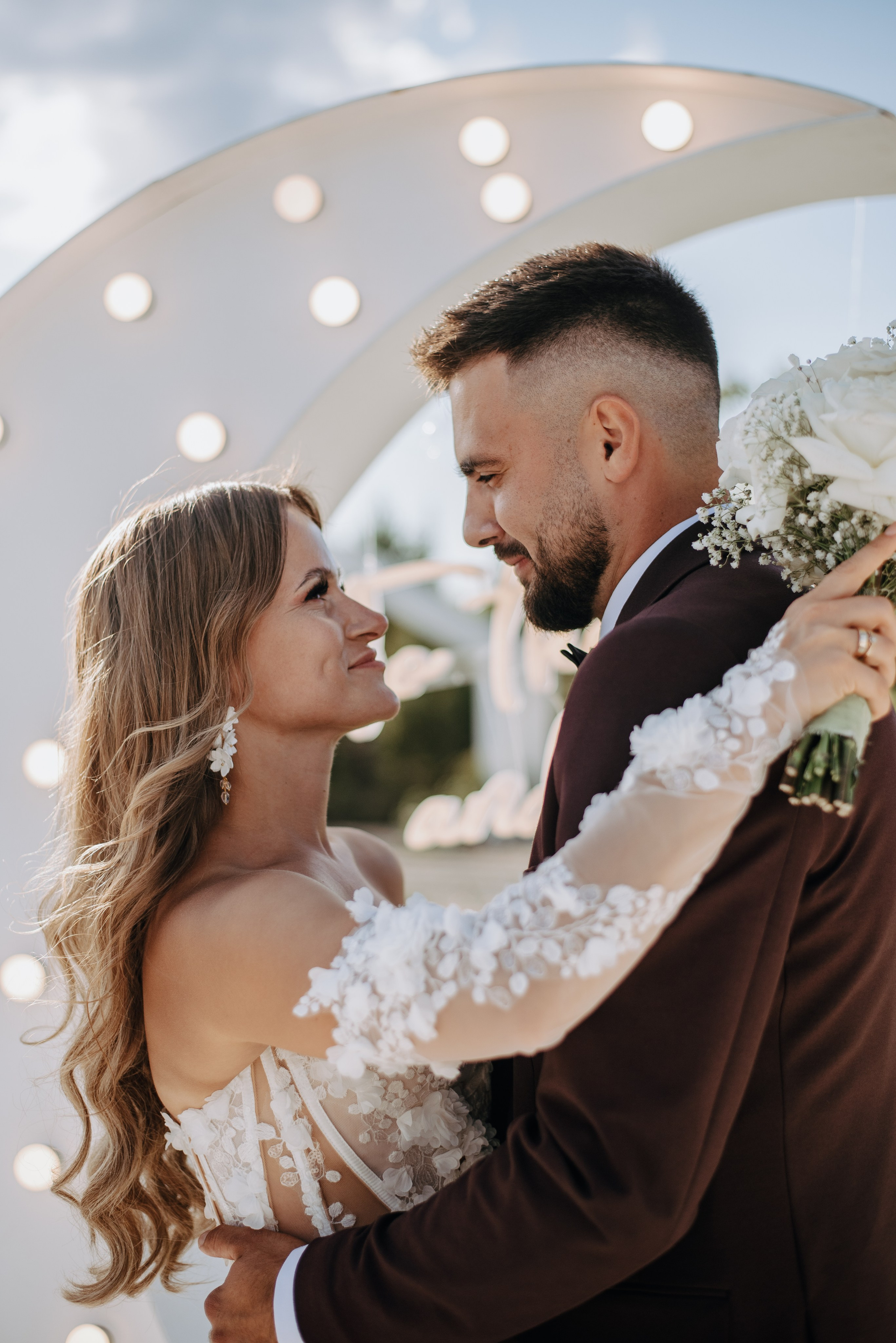 Natalia & Ernest. Dominika Strachacka Fotografia | Fotograf ślubny i rodzinny Opole Lubelskie Lublin