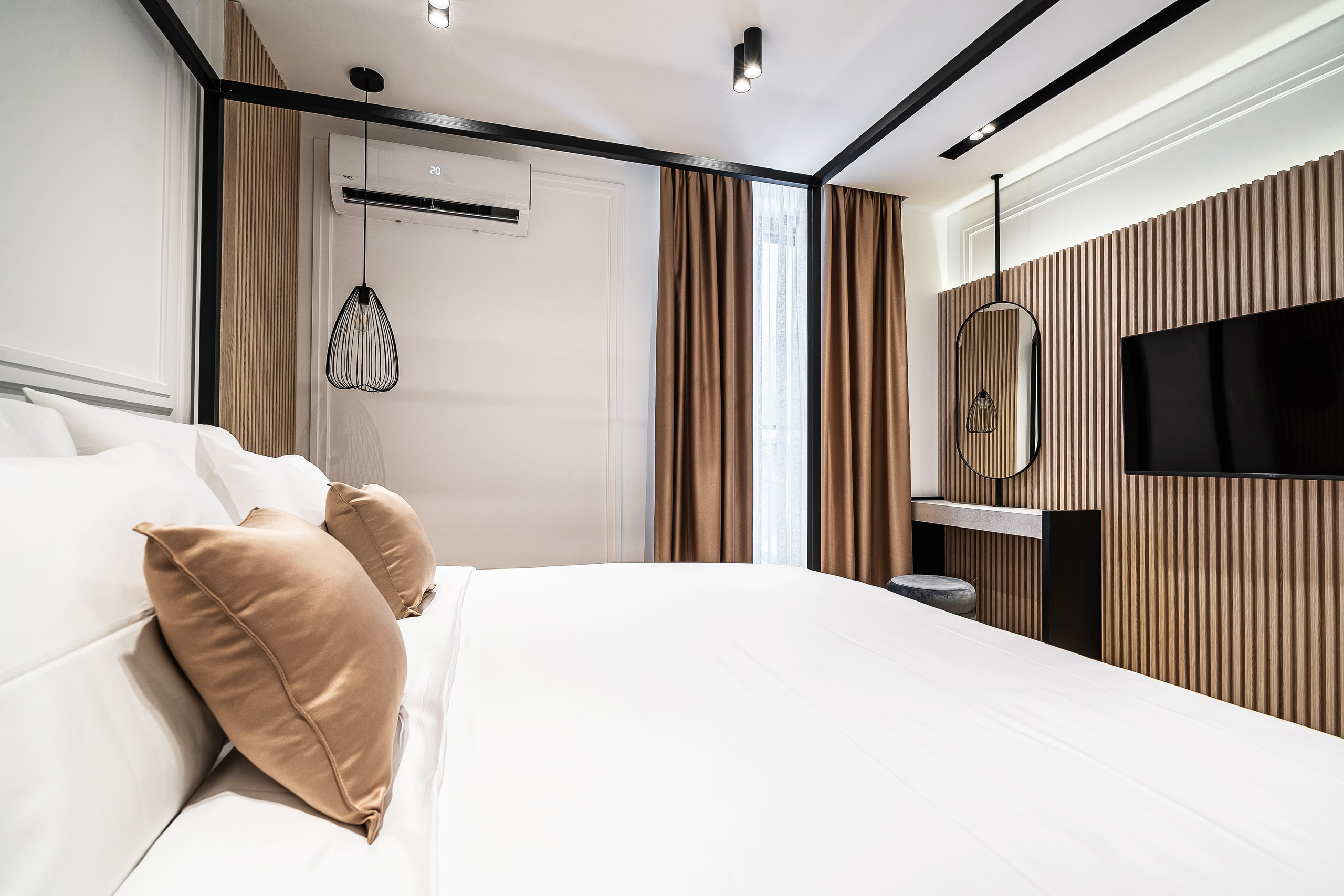 Real Estate Photography. Montenegro. EVAN ARISTOV WEDDING PHOTOGRAPHY — Seattle Wedding Photographer