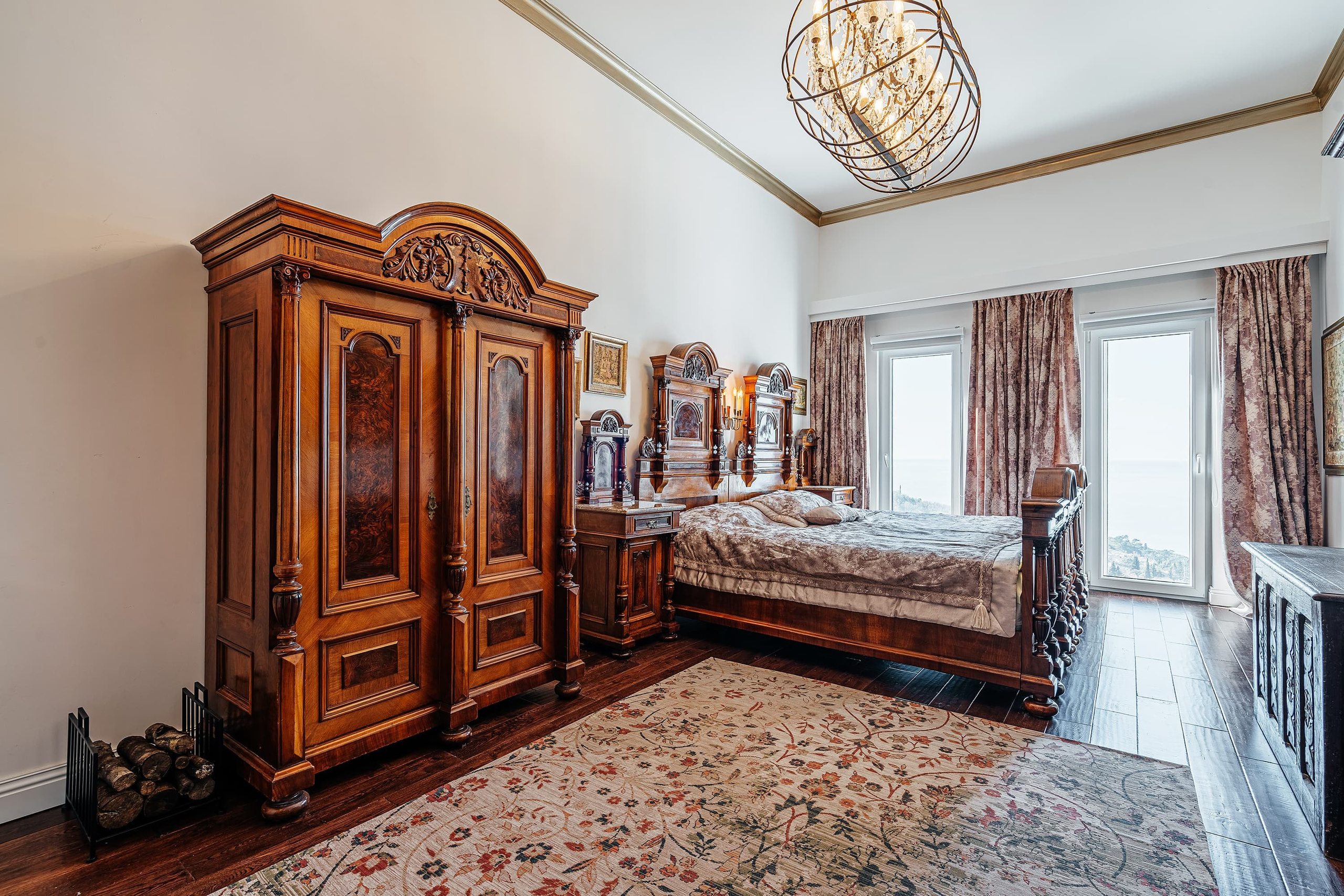 Real Estate Photography. Montenegro. EVAN ARISTOV WEDDING PHOTOGRAPHY — Seattle Wedding Photographer