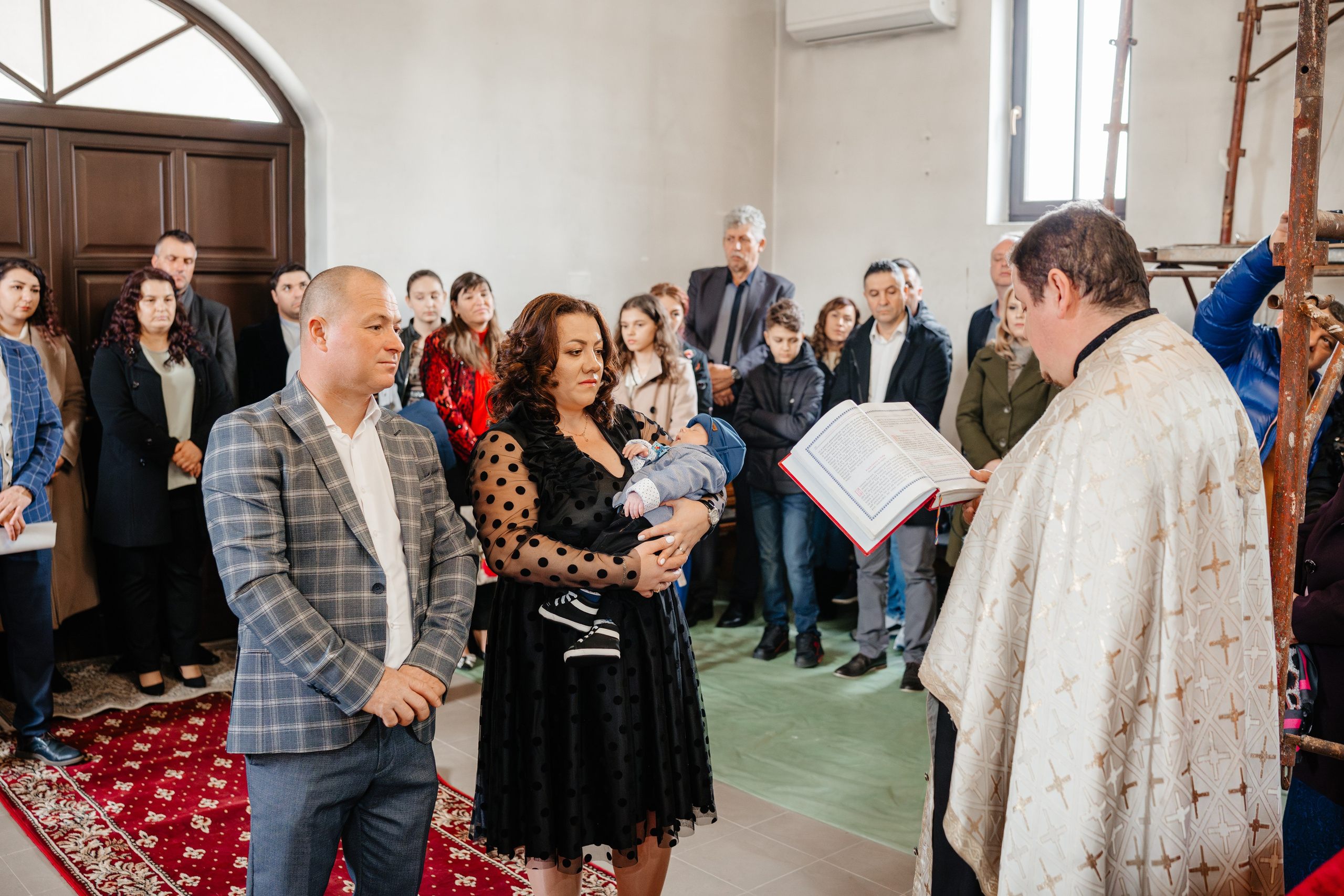 Dominic Constantin. Raw Studio. Fotograful tau de nunta!