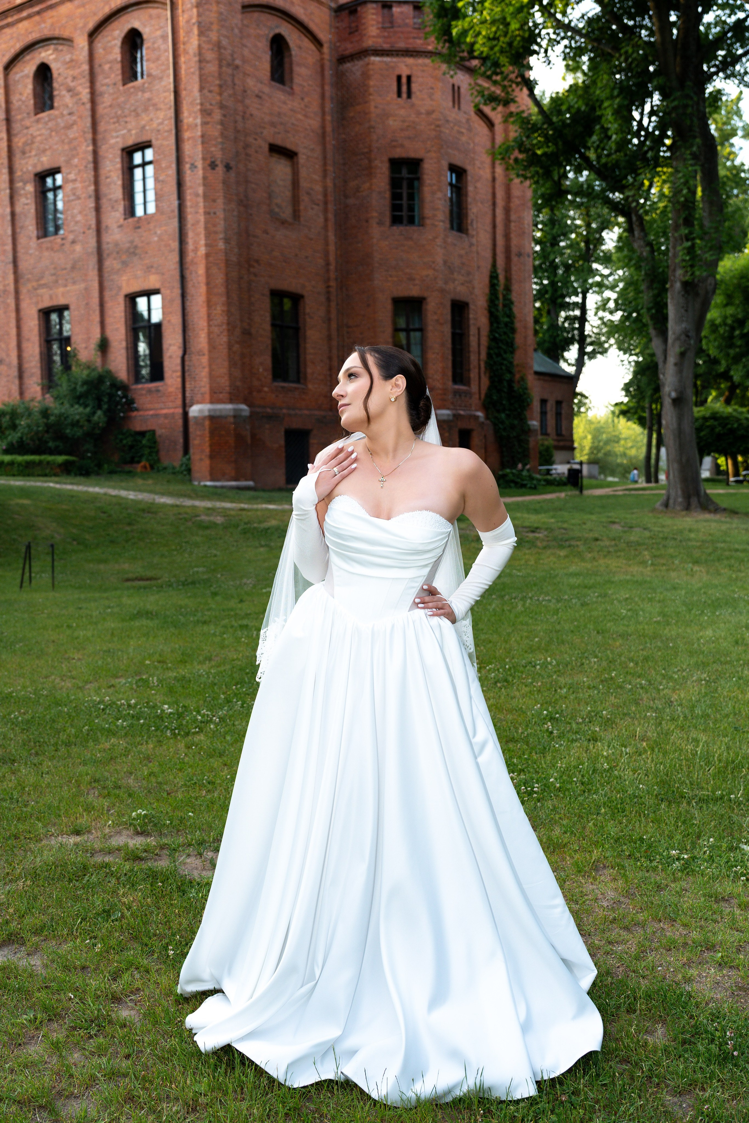 E&N: Zamek w Rzucewie. SL Wedding Photo — Editorial, Elegant & Timeless Wedding Photography in Poland and Across Europe