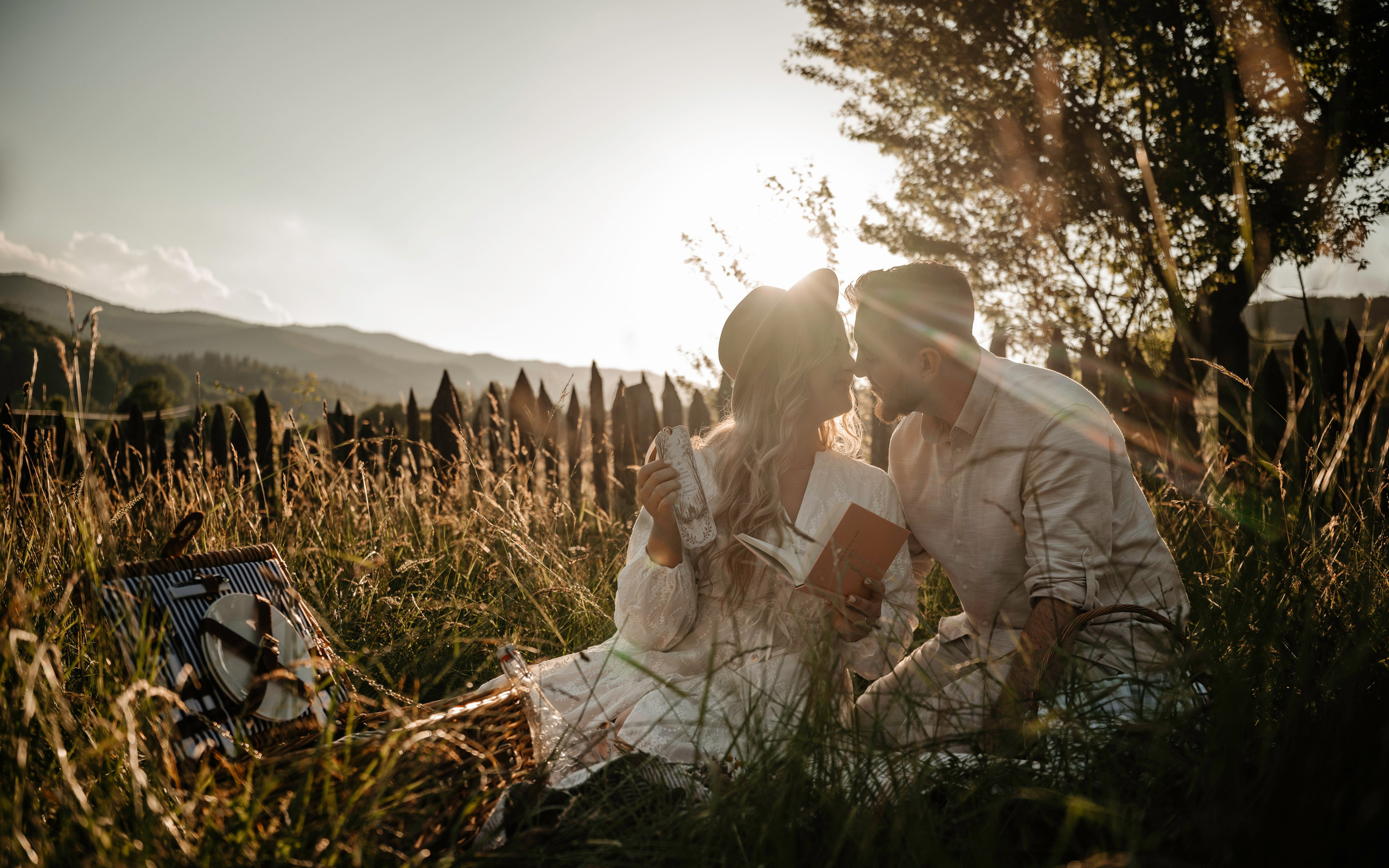 🤎 M a r i u s  & I u l i a n a - Save the Date. Wedding & Family Photographer