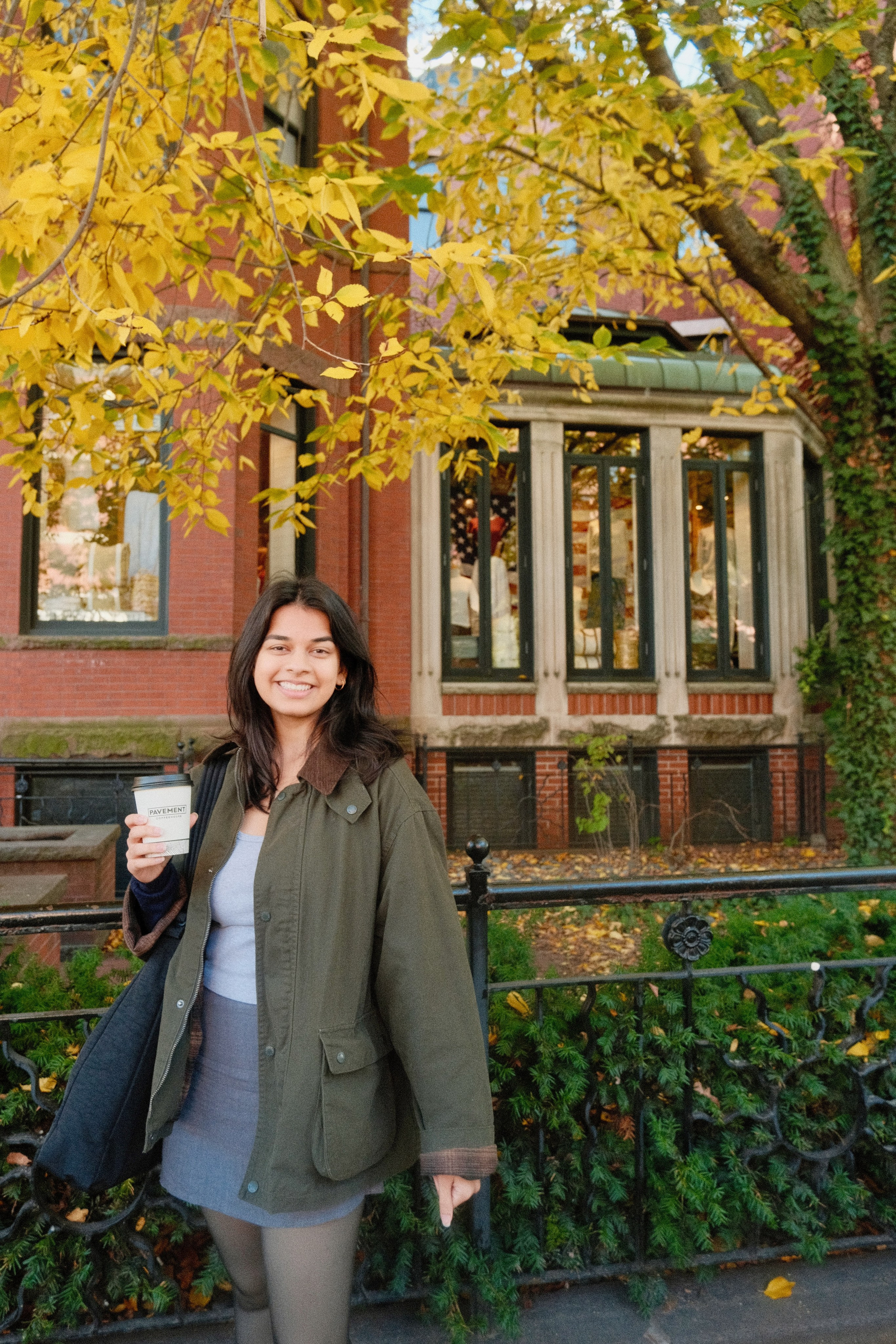Autumn walk with Annie. Kelly Sang, graduation and portrait photographer in Boston