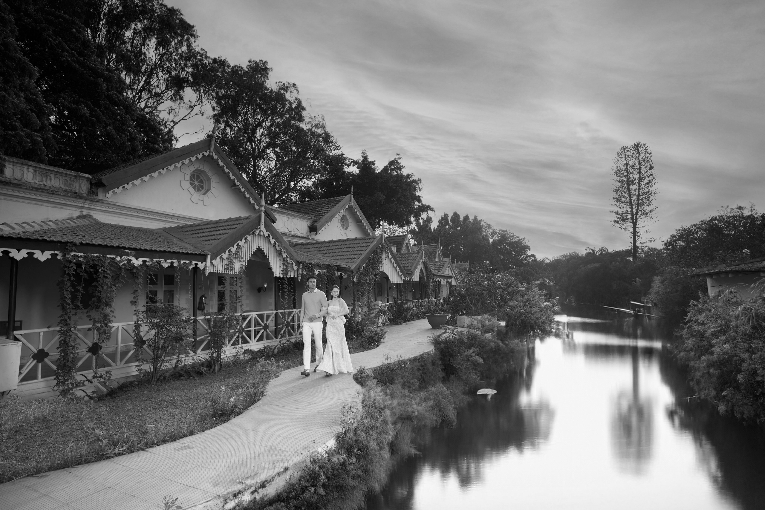 Black and White Photography. Mohit Holani | Director