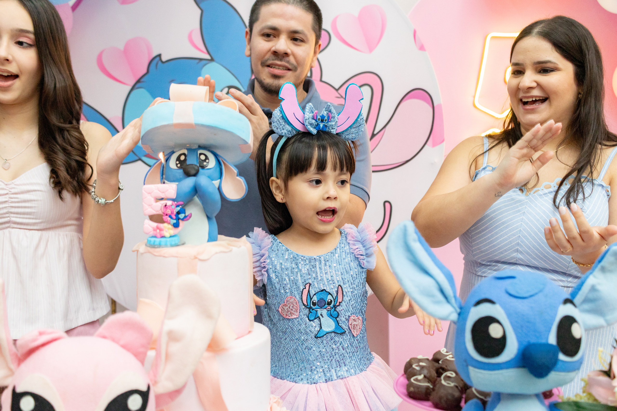 Alice — Aniversário 5 anos. Principal