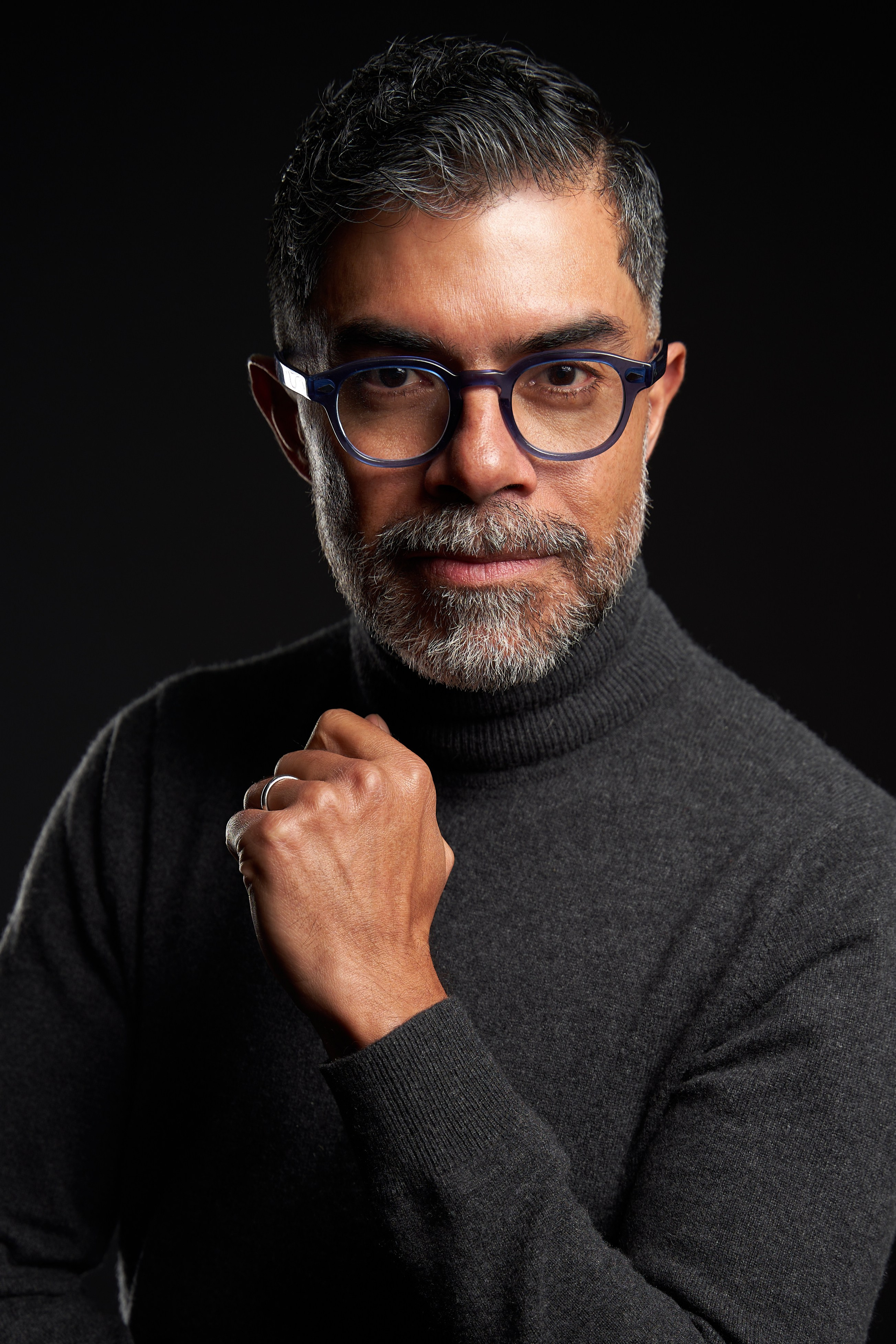 Portraits. Elena Ruzgis — Editorial Wedding & Portrait Photographer