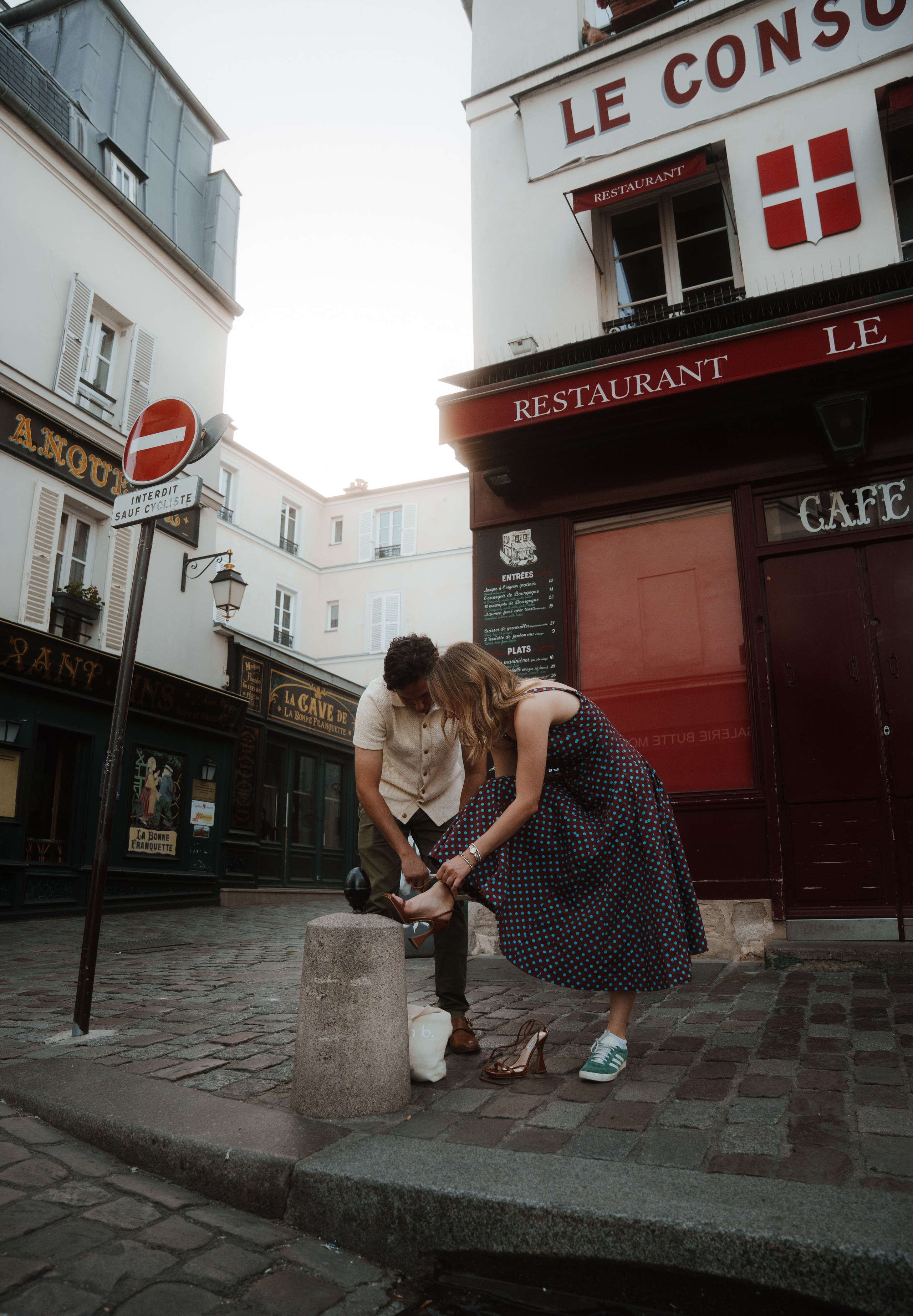 Julian & Sarah in Montmartre