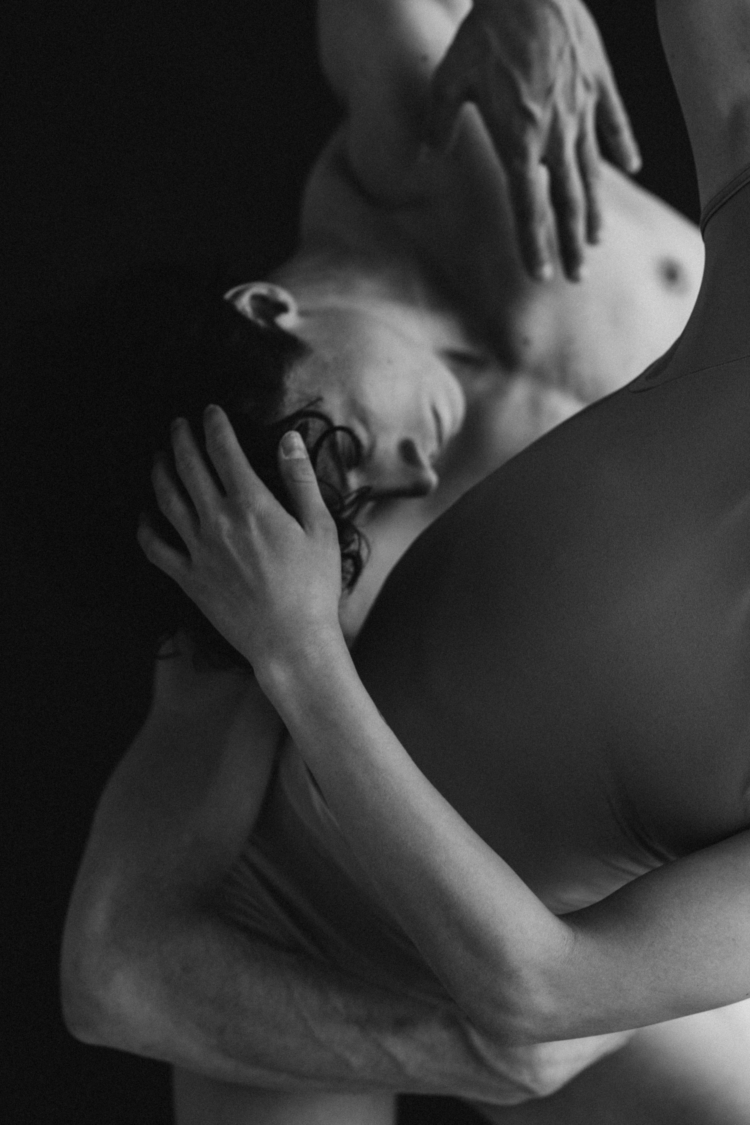 DANCERS. Victoria Olonen – Cinematic Portrait Artist | Helsinki & Europe