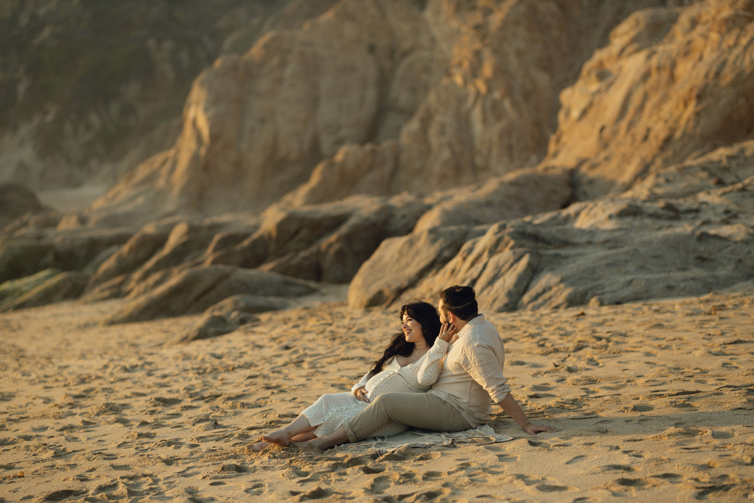 Gray Whale Cove State Beach Maternity Photo Session. Maternity, newborn photographer in the Bay Area|Iryna Rakivnenko