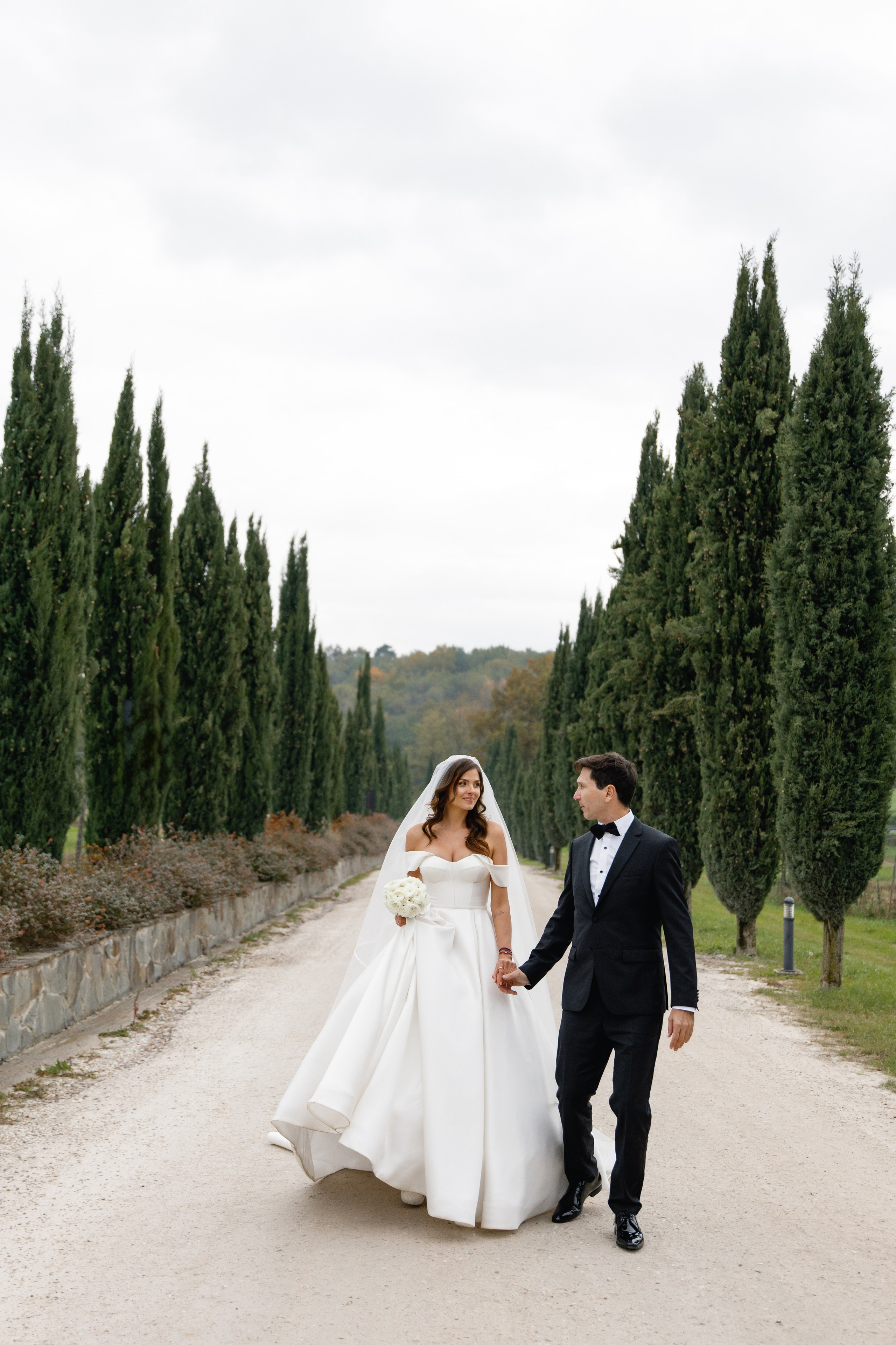 Destination wedding Photographer Italy Tuscany Rome Como Umbria. Wedding Photographer Rome Tuscany Como Sicily Puglia Amalfy Italy- Oksana Savenchuk