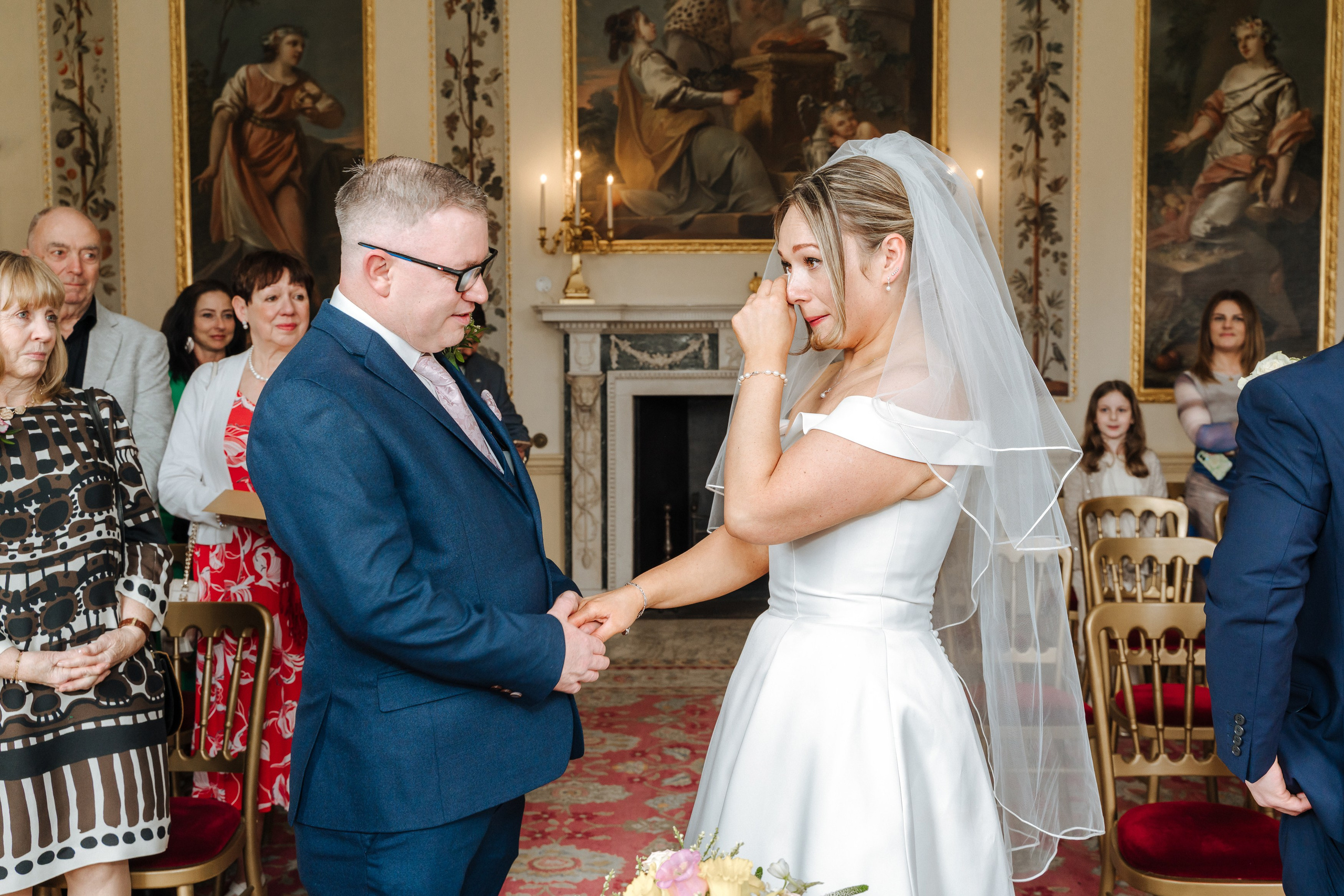 Luke and Nicola’s wedding at Danson House. Photographer in England Ekaterina Romanova