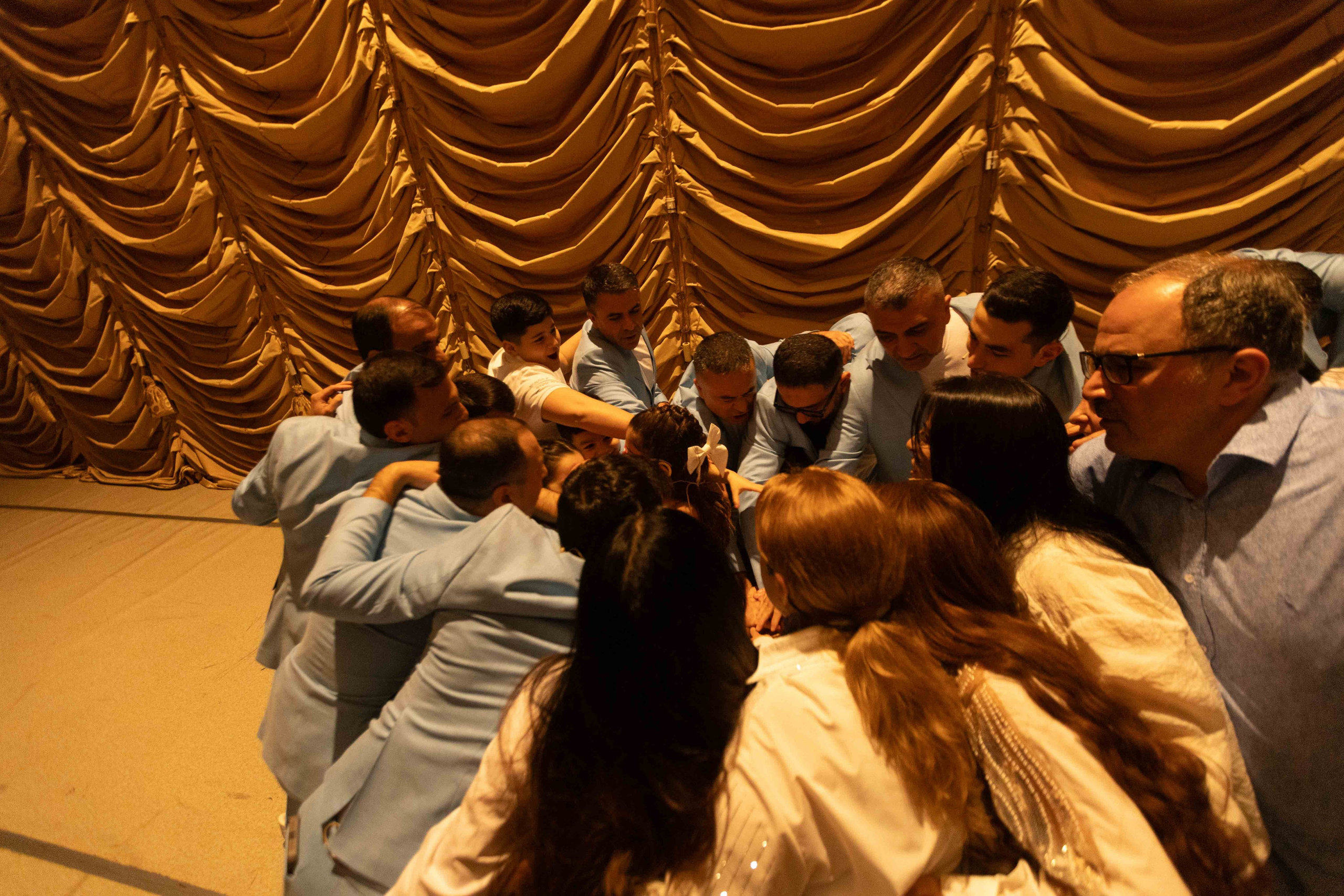 PLANET PARNI IZ BAKU. Wedding&Event photographer Ismail Rzayev in Baku