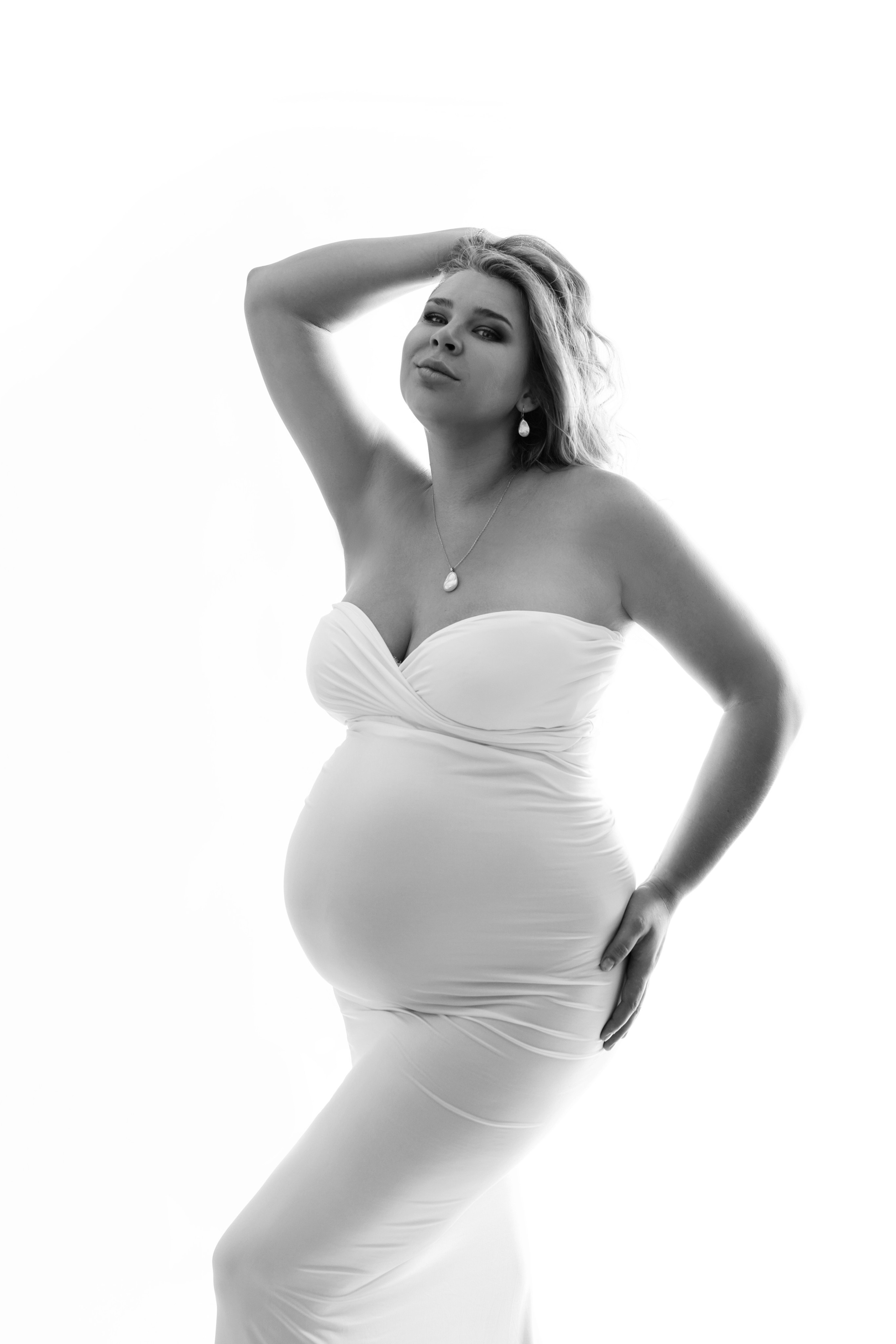 Kristine. Neugeborenenfotografin und Retoucher in Augsburg Nastassia Schneider