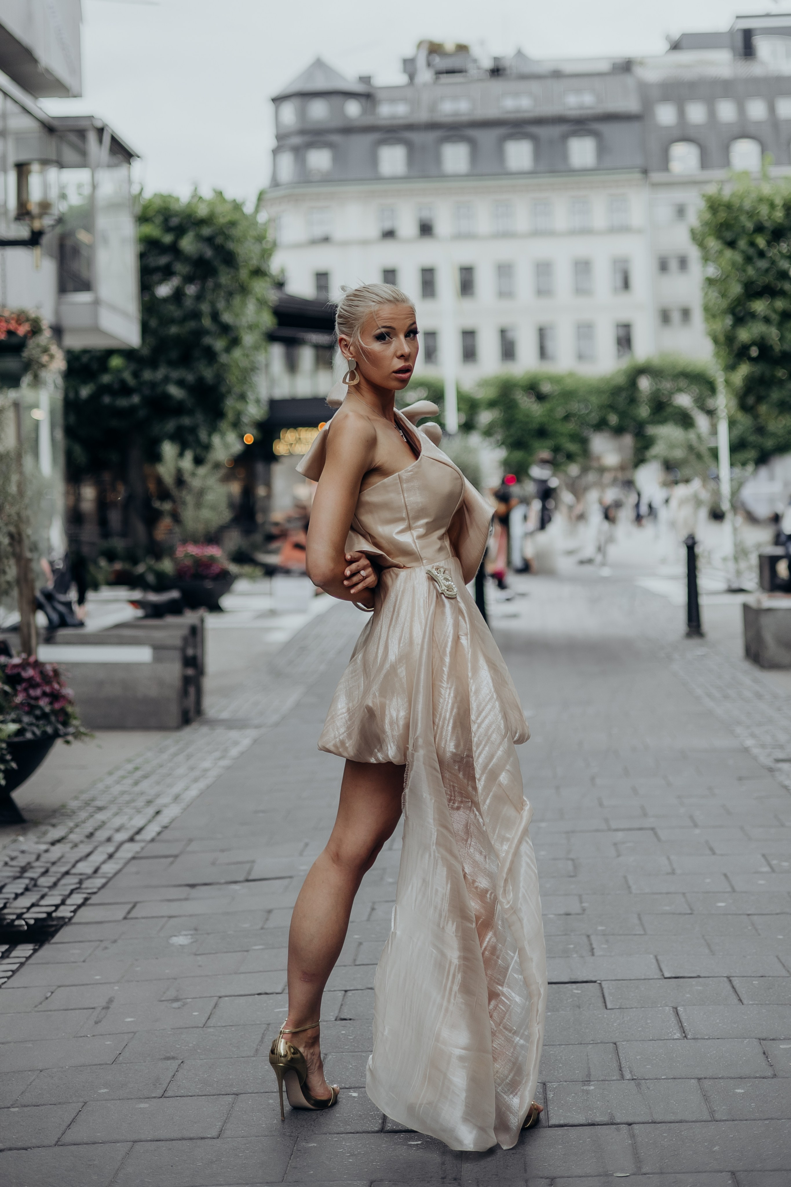 Elegance in motion. Iryna Zhyvora | Photographer | Stockholm