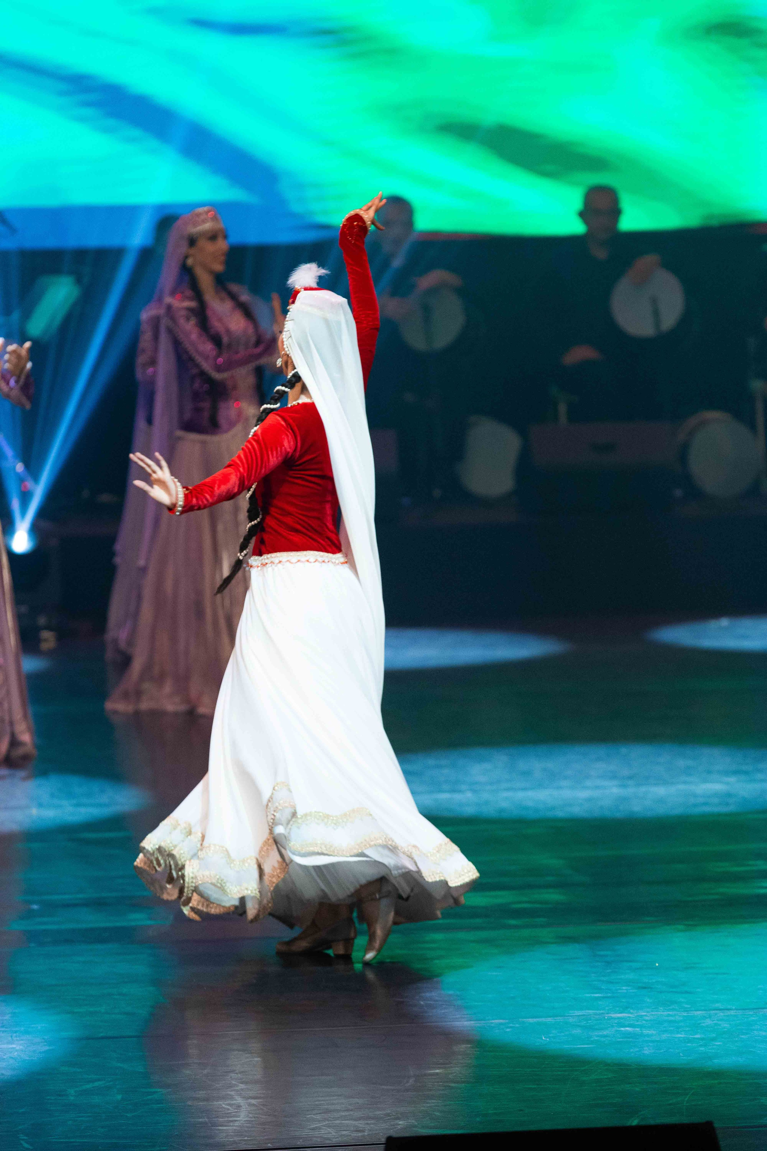 STATE DANCE ENSEMBLE. Wedding&Event photographer Ismail Rzayev in Baku