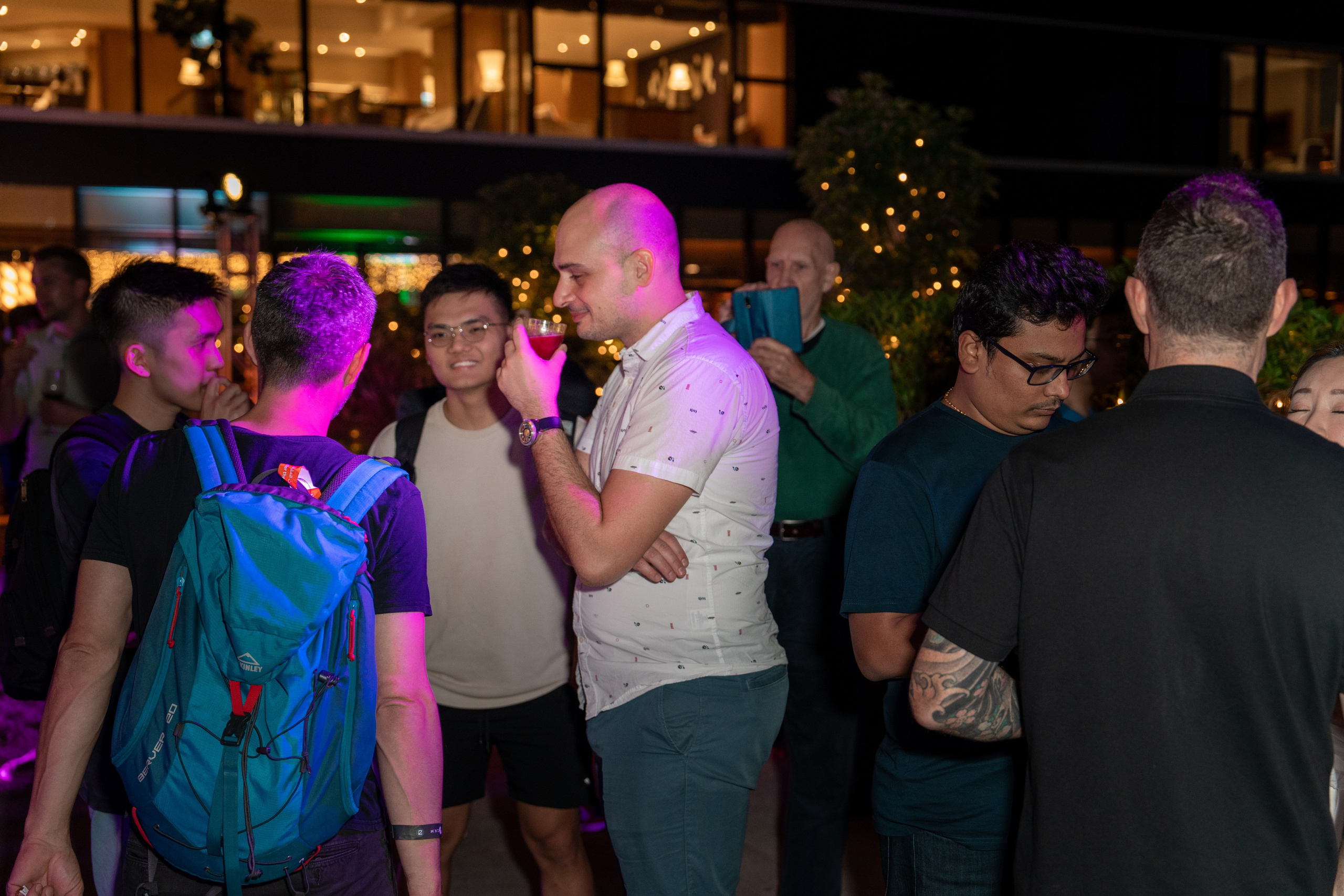 ZKM. ФОТОГРАФ В ГОНКОНГЕ (СВАДЬБЫ, FASHION, СЕМЕЙНЫЕ, МЕРОПРИЯТИЯ, ФОТОПРОГУЛКИ)