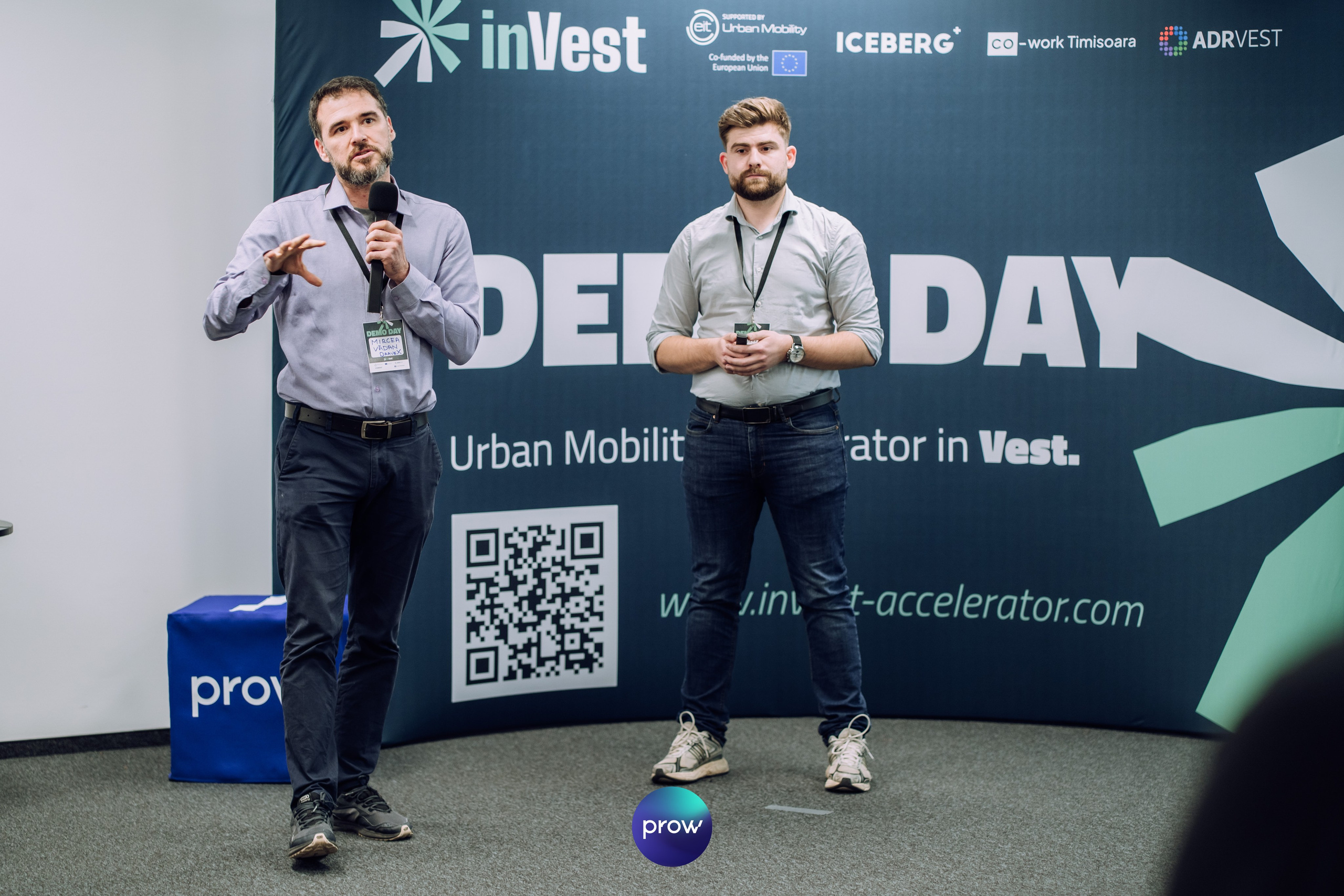 InVest DemoDay @ Cowork. Cozac Cristian Photographer