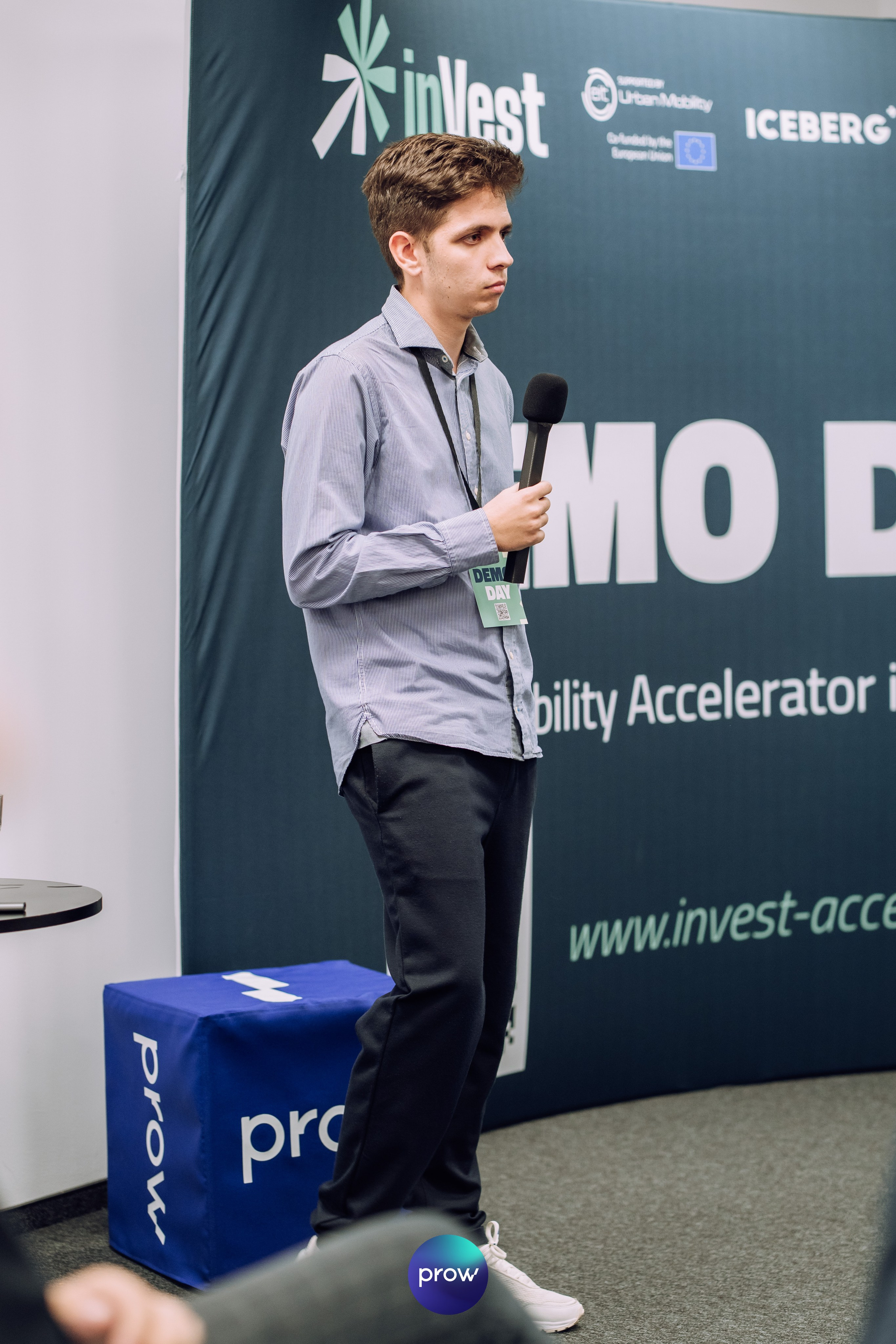 InVest DemoDay @ Cowork. Cozac Cristian Photographer