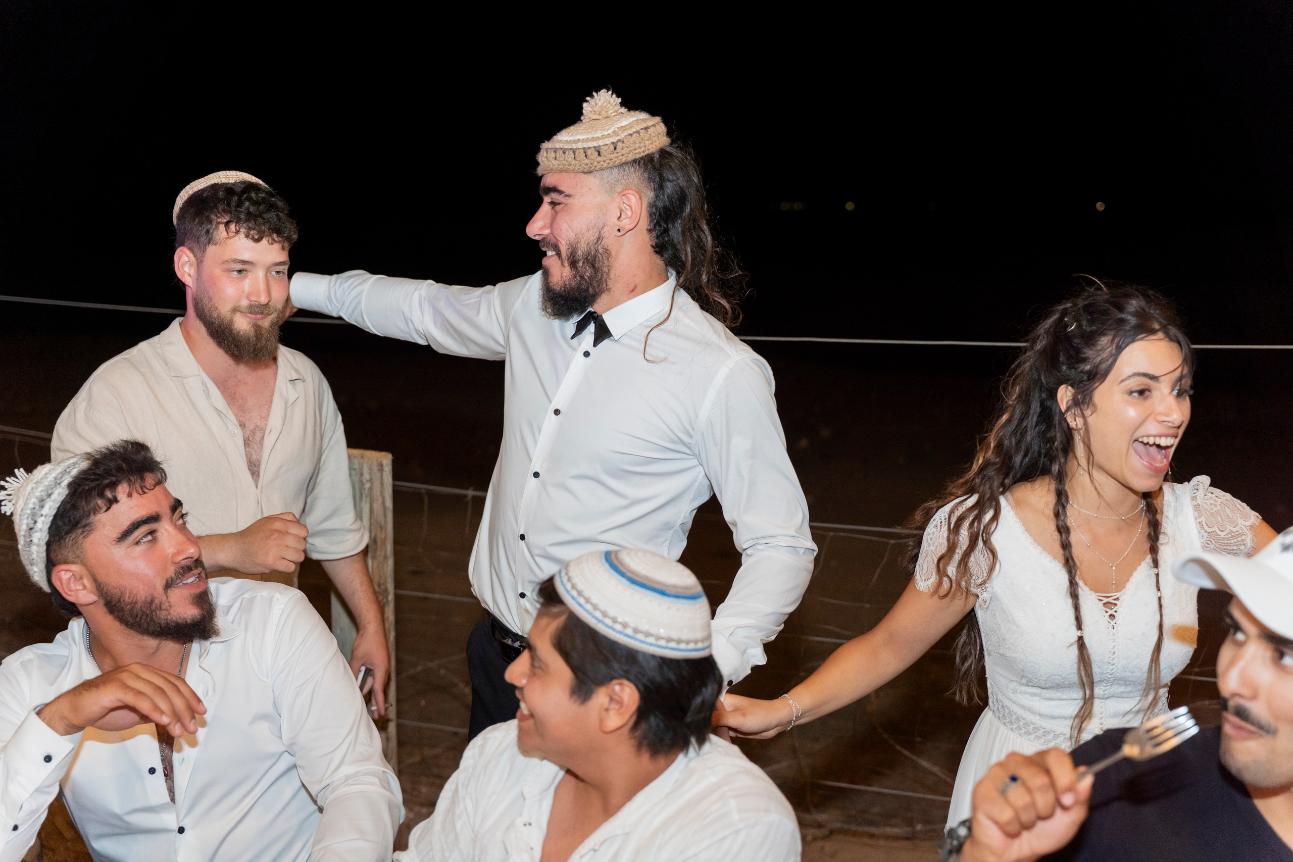 אביה ואחיה. יוסף מזרחי צילום חתונה, ברית וזוגיות. צלם מקצועי שאוהב להוציא אתכם הכי יפים ברגעים הכי מרגשים