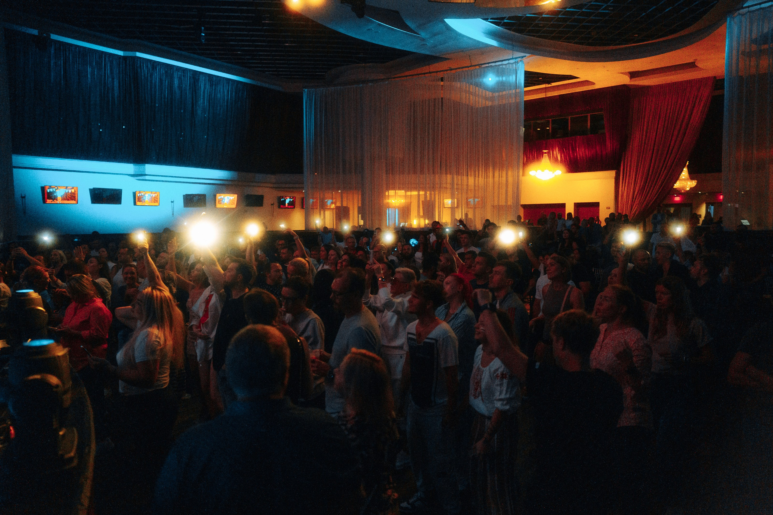 Фотографии концерта, Ляпис Трубецкой 2024, фотограф Майами, живые выступления Майами