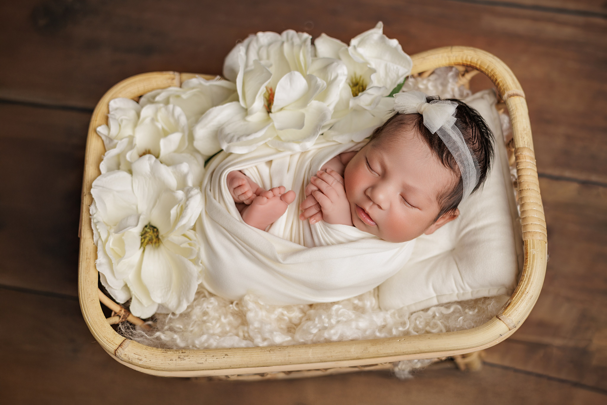 Newborn Classic. Mary Newborn Photo