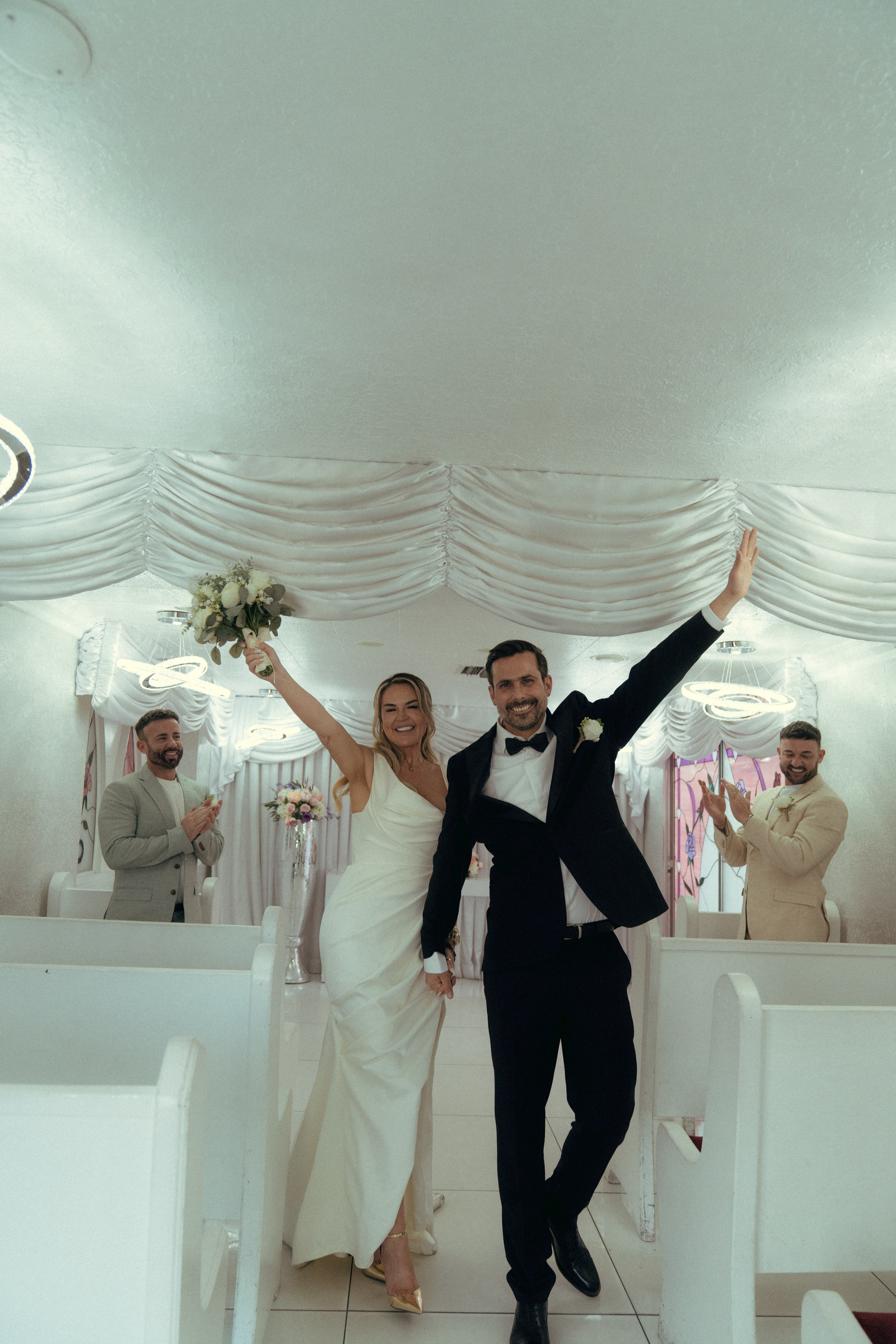 G&M. Wedding & elopement photographer Viktoriya Kravtsov. Las Vegas