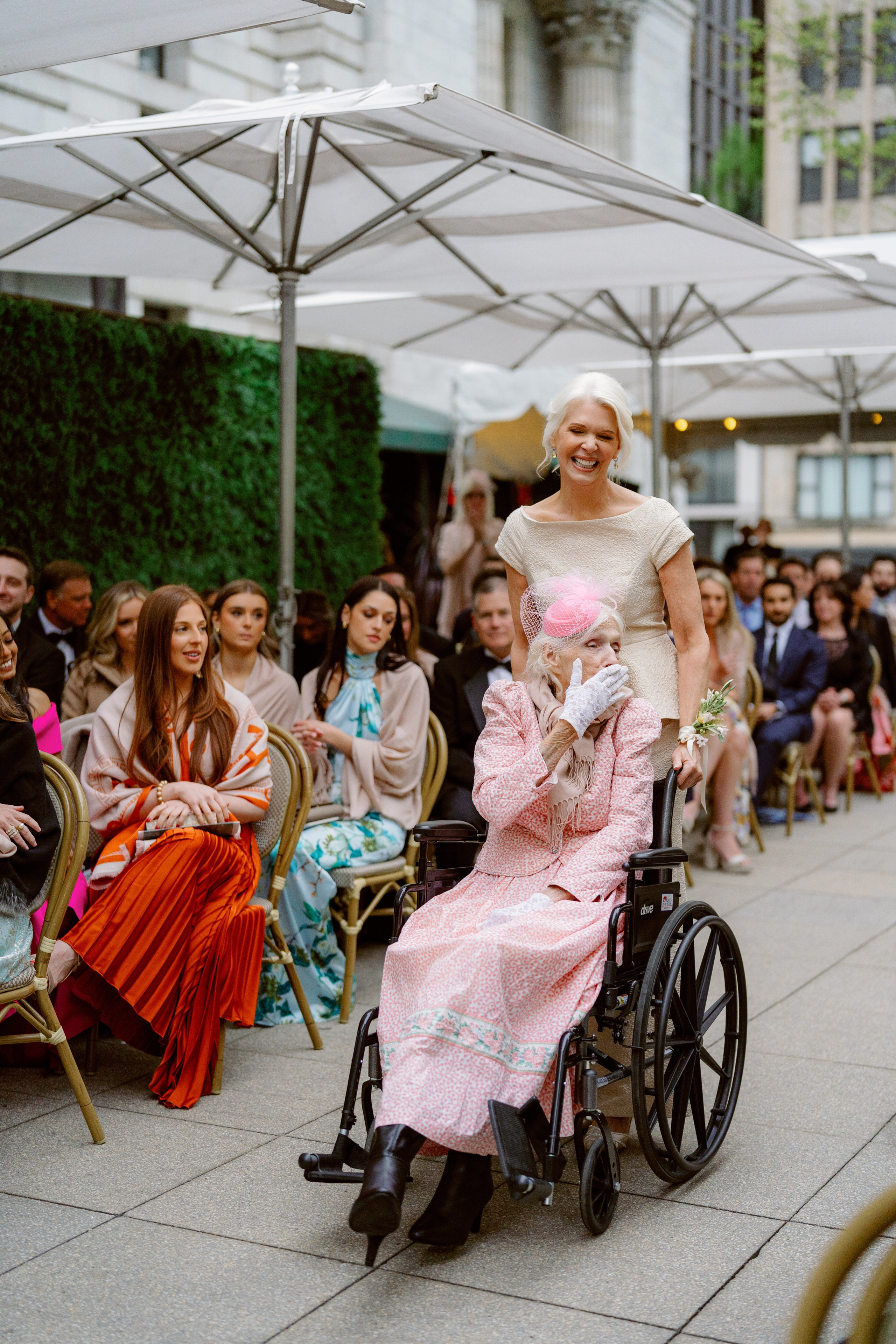 Lana and Shane’s Urban Chic Manhattan Wedding. Wedding photographer and videographer New York | New Jersey