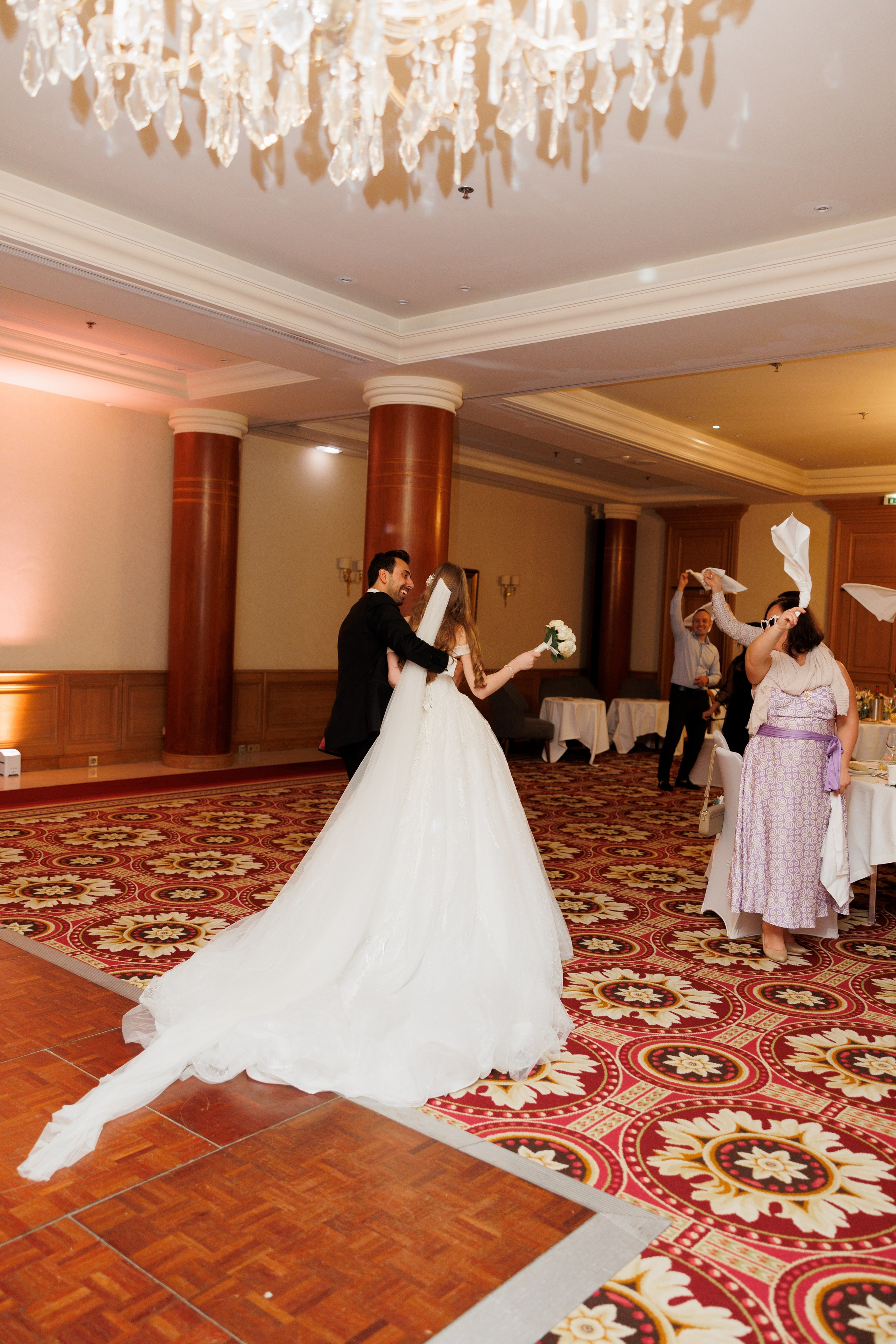 Marriott Champs-Élysées, Doina & Aytaç