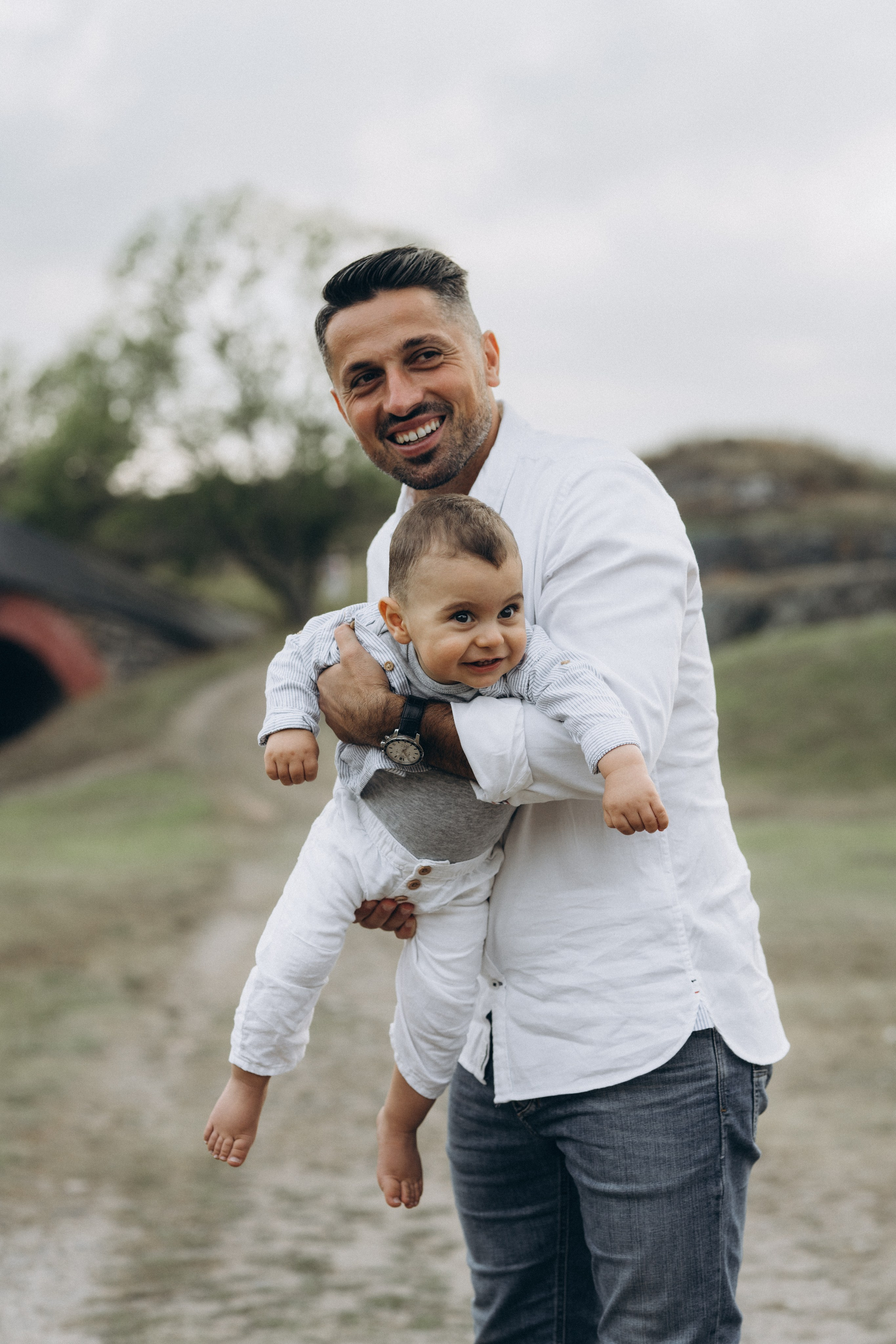 Summer. Wedding and potrait photographer in Helsinki Vickan O