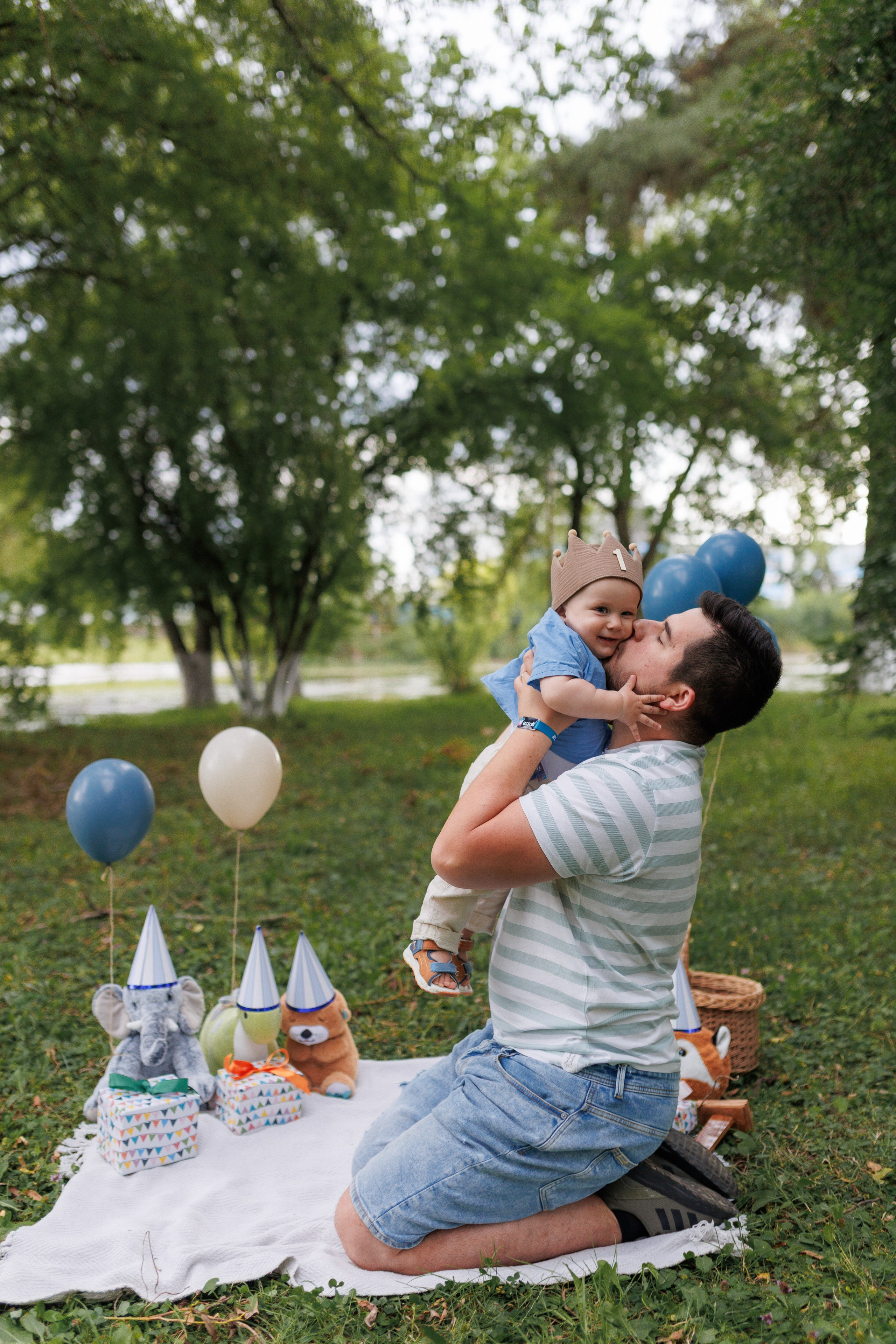 Ádám 1st Birthday. Hegyi Roland fotograf evenimente Târgu Mureș | nunți, botezuri, familie, branding