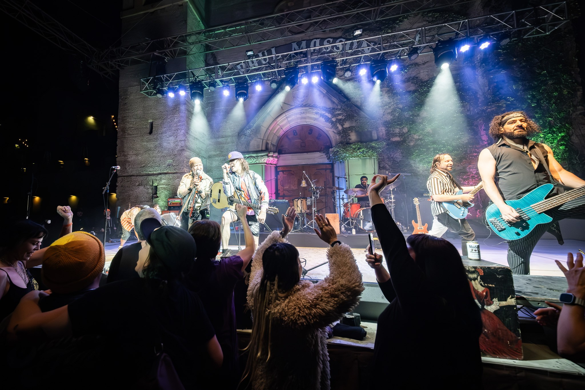 GOGOL BORDELLO / SARATOGA / CA. Reportage concert portrait photography in the San Francisco Bay Area