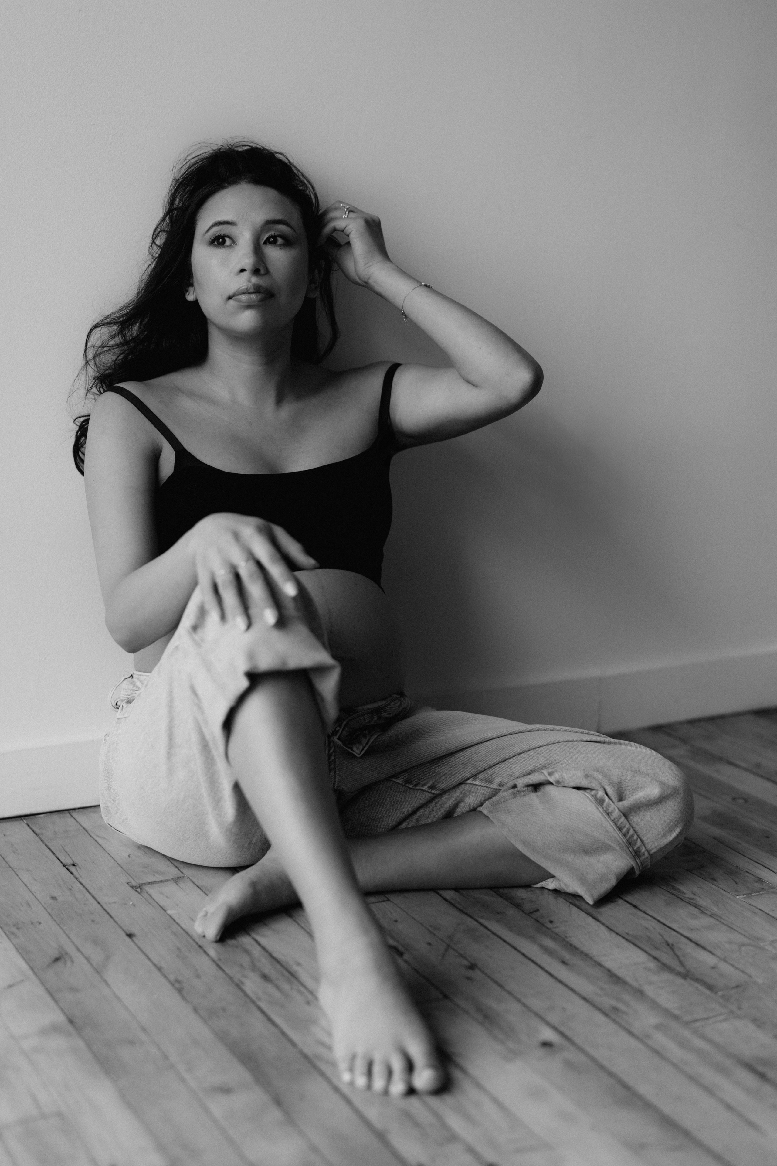 Karen. Modern maternity photographer in Long Island New York