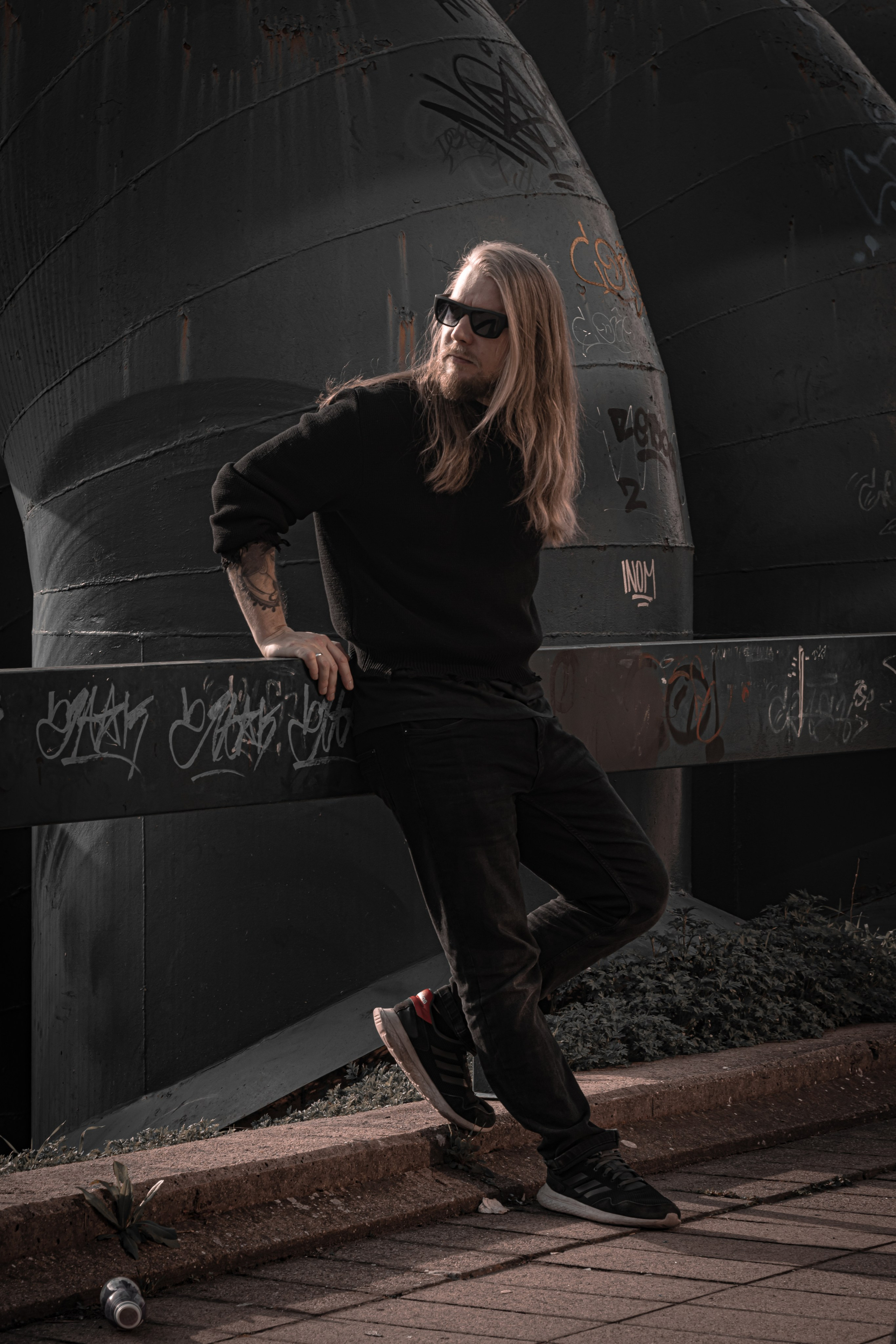 Andrey - tattoo artist, looks like a movie star. Виктория Федосеенко, фотограф в Сербии