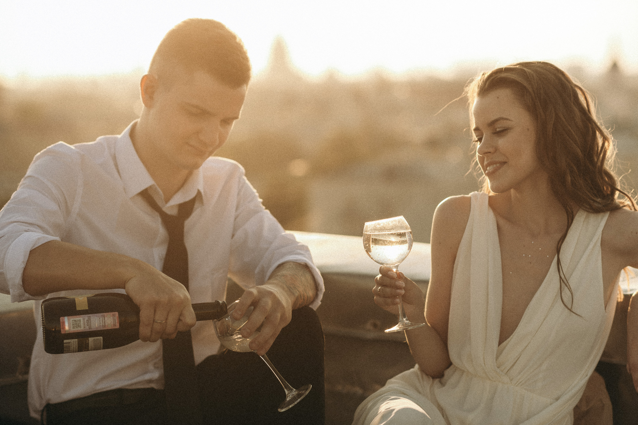 Elopement photography in the city on the roof. Wedding & Family photographer in County Donegal and Dublin, Ireland