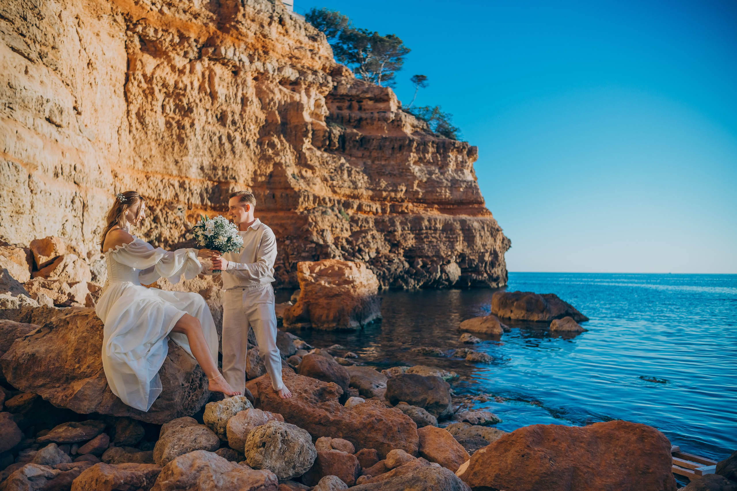Intimate vow in the bay. Фотограф у Пальма де Майорка