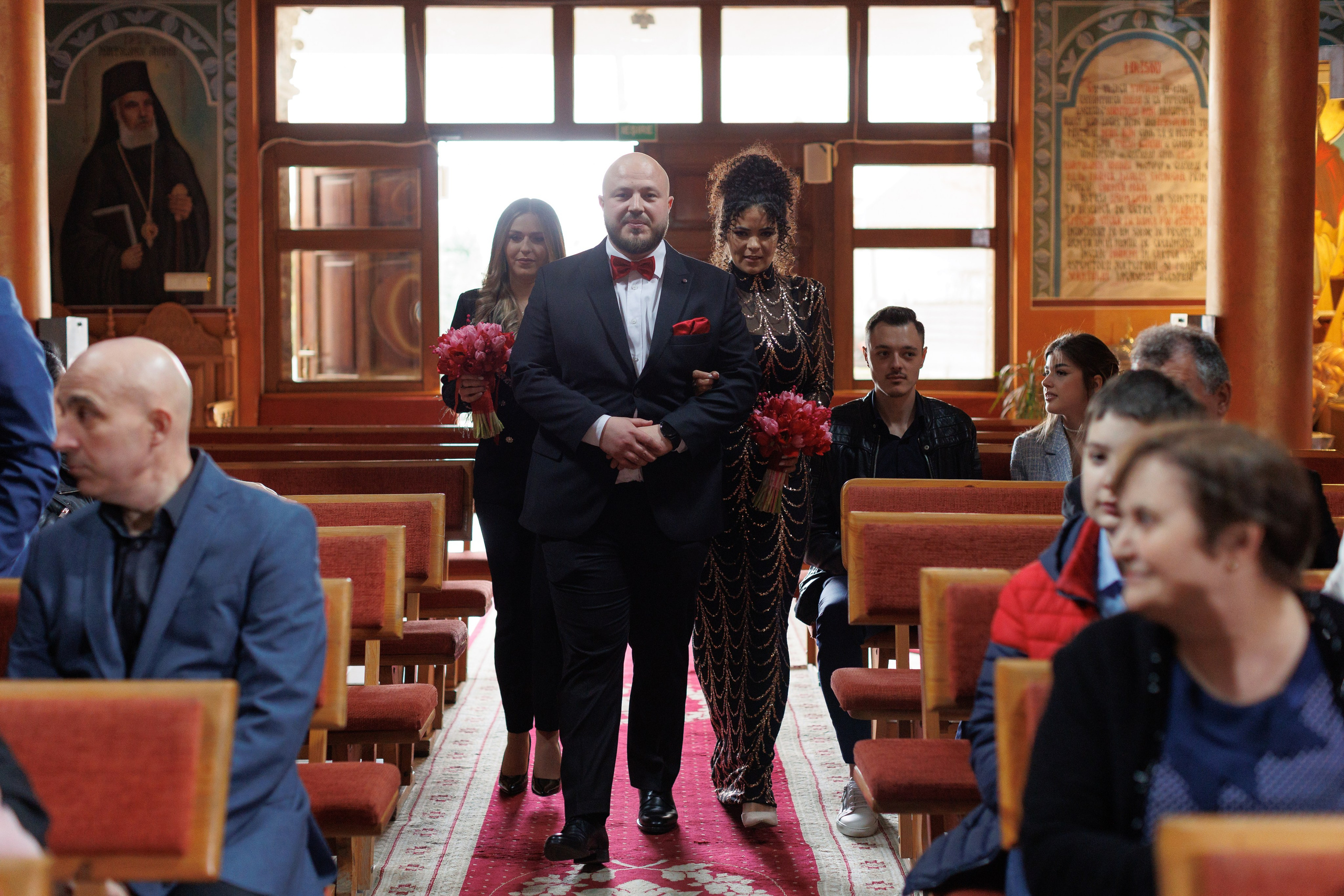 Andreea & Radu — simplu, autentic, al lor. Rares Bucur is a professional wedding photographer based in Cluj-Napoca, Romania, specializing in wedding photography