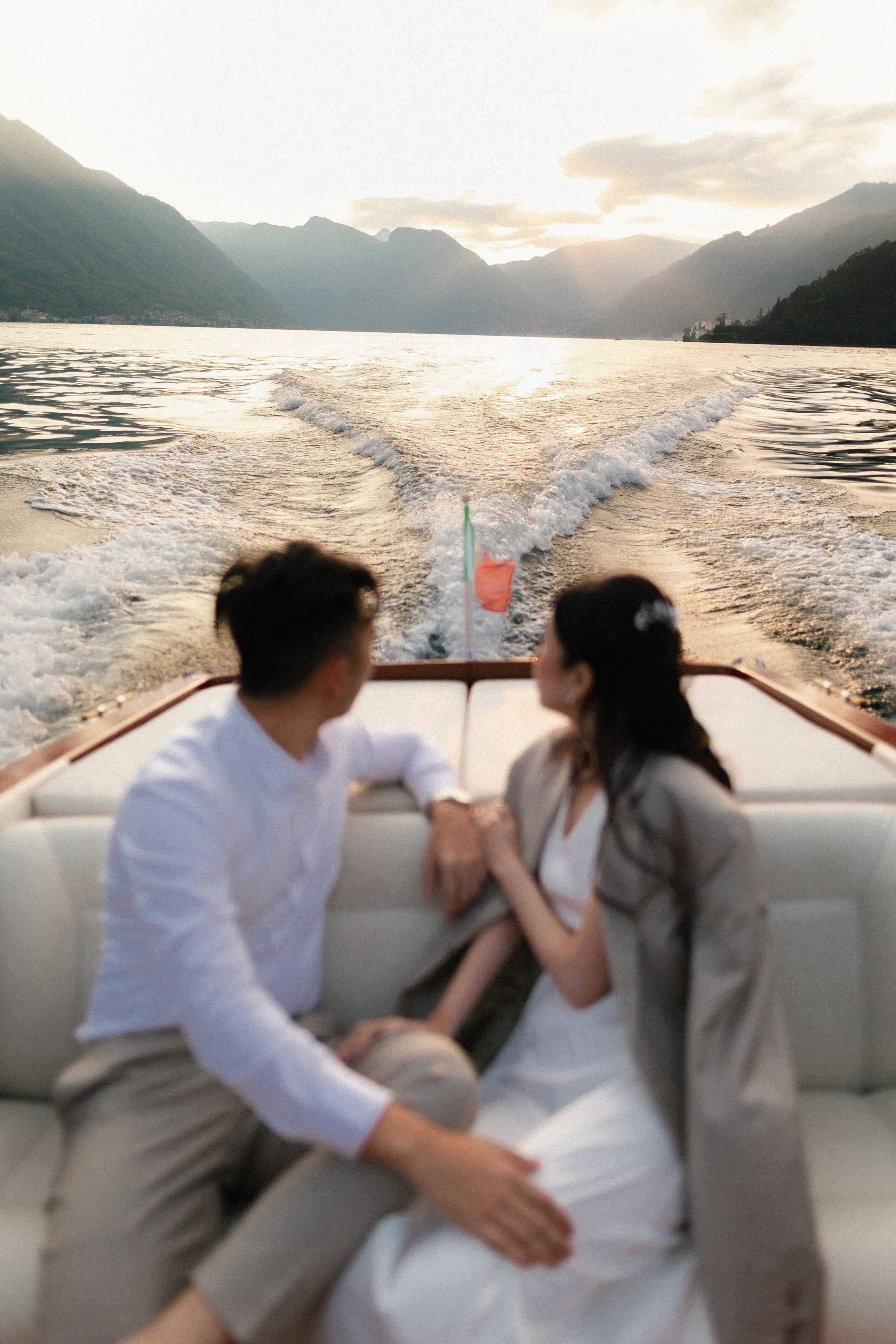 Elopement on Lake Como — Intimate Wedding Photography by Anna Linnik. Photographer in Italy Anna Linnik